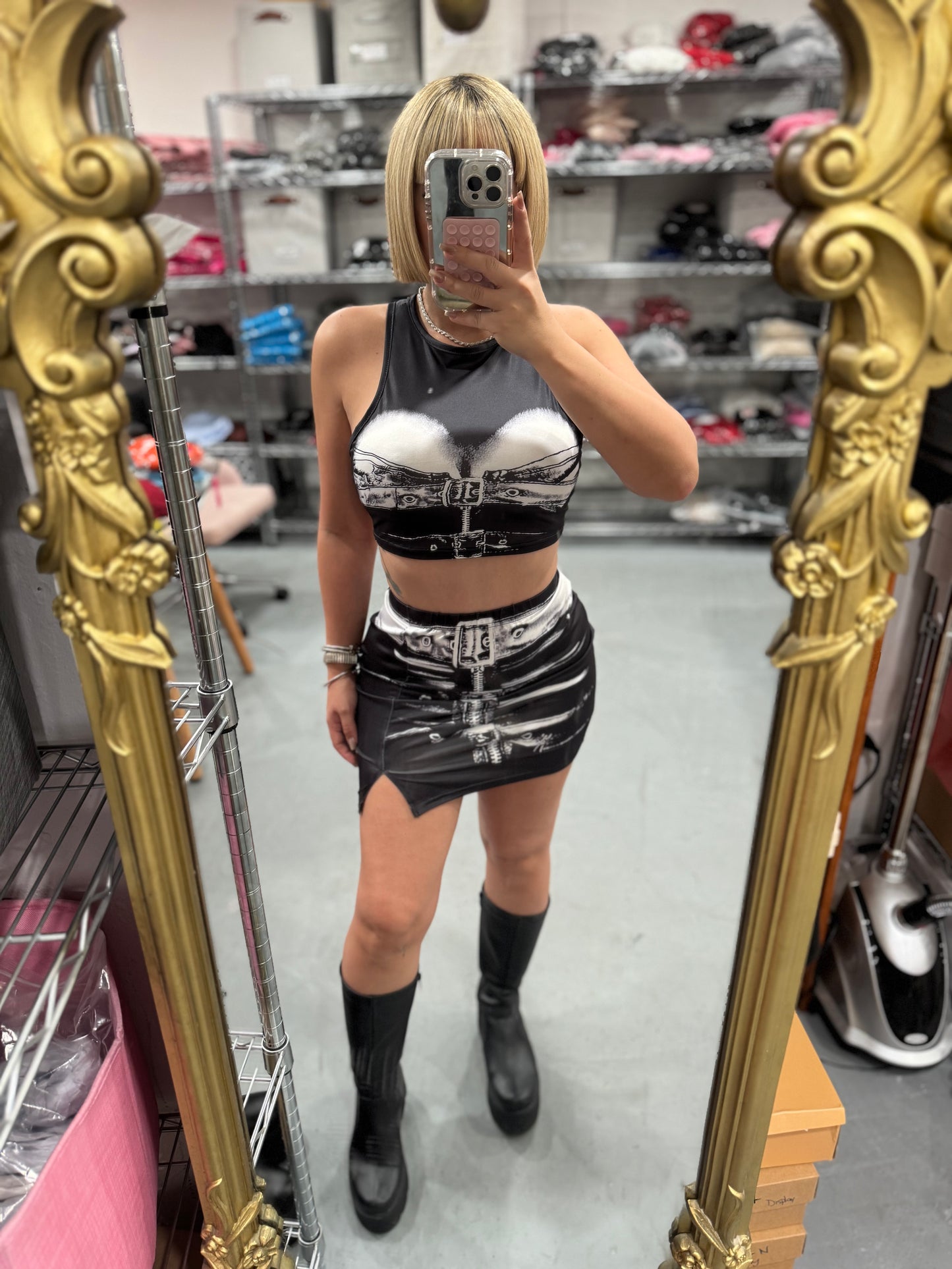 Correa Skirt Set XXLarge