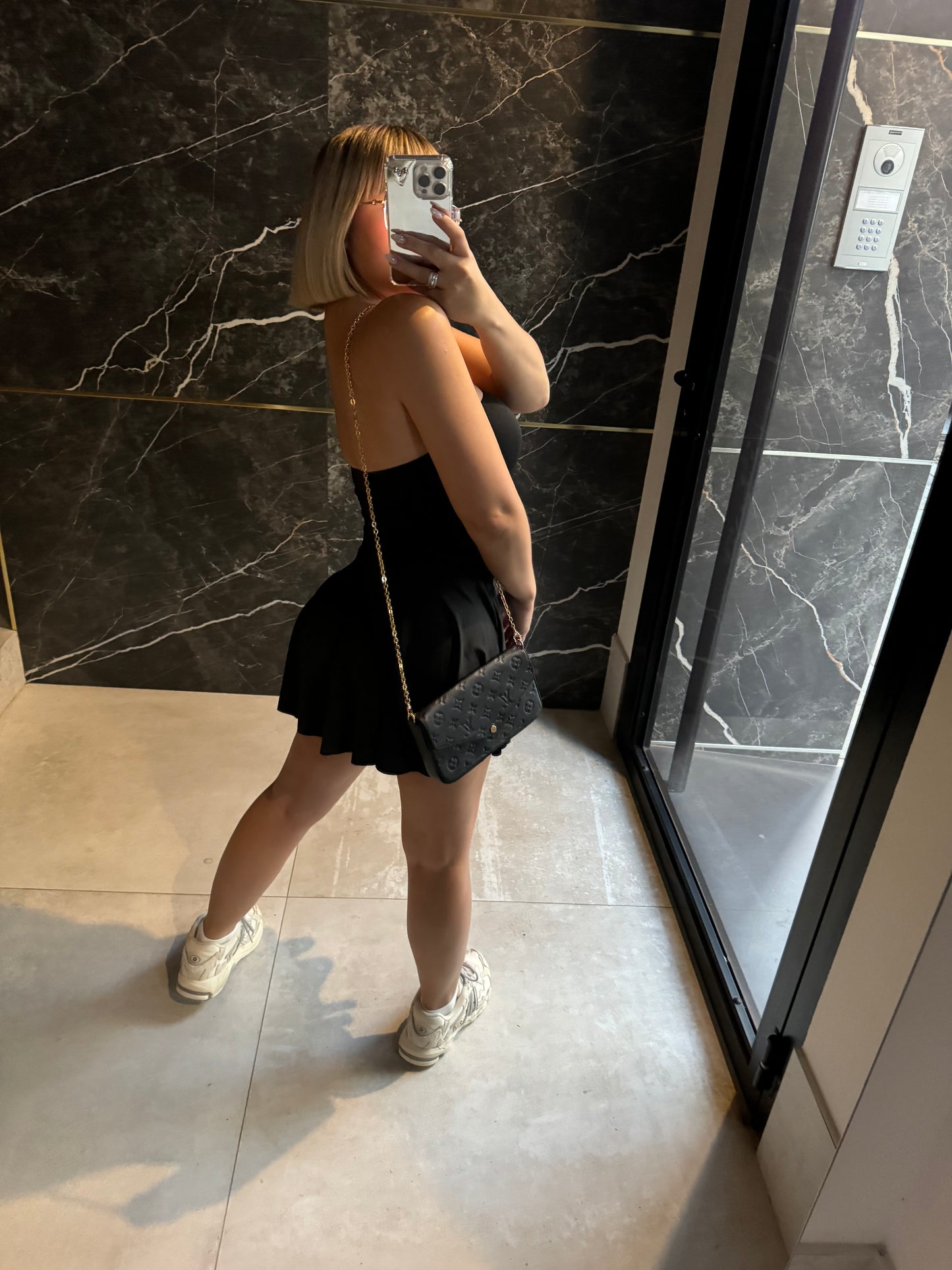 V sport dress strapless