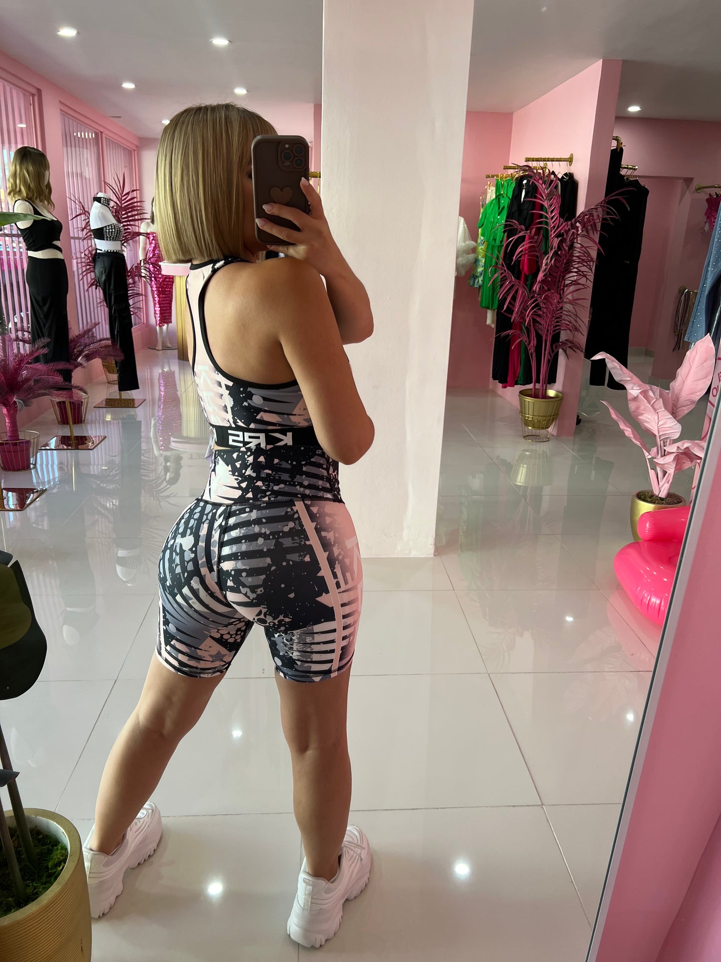 Krs colombiano short set Small/Medium