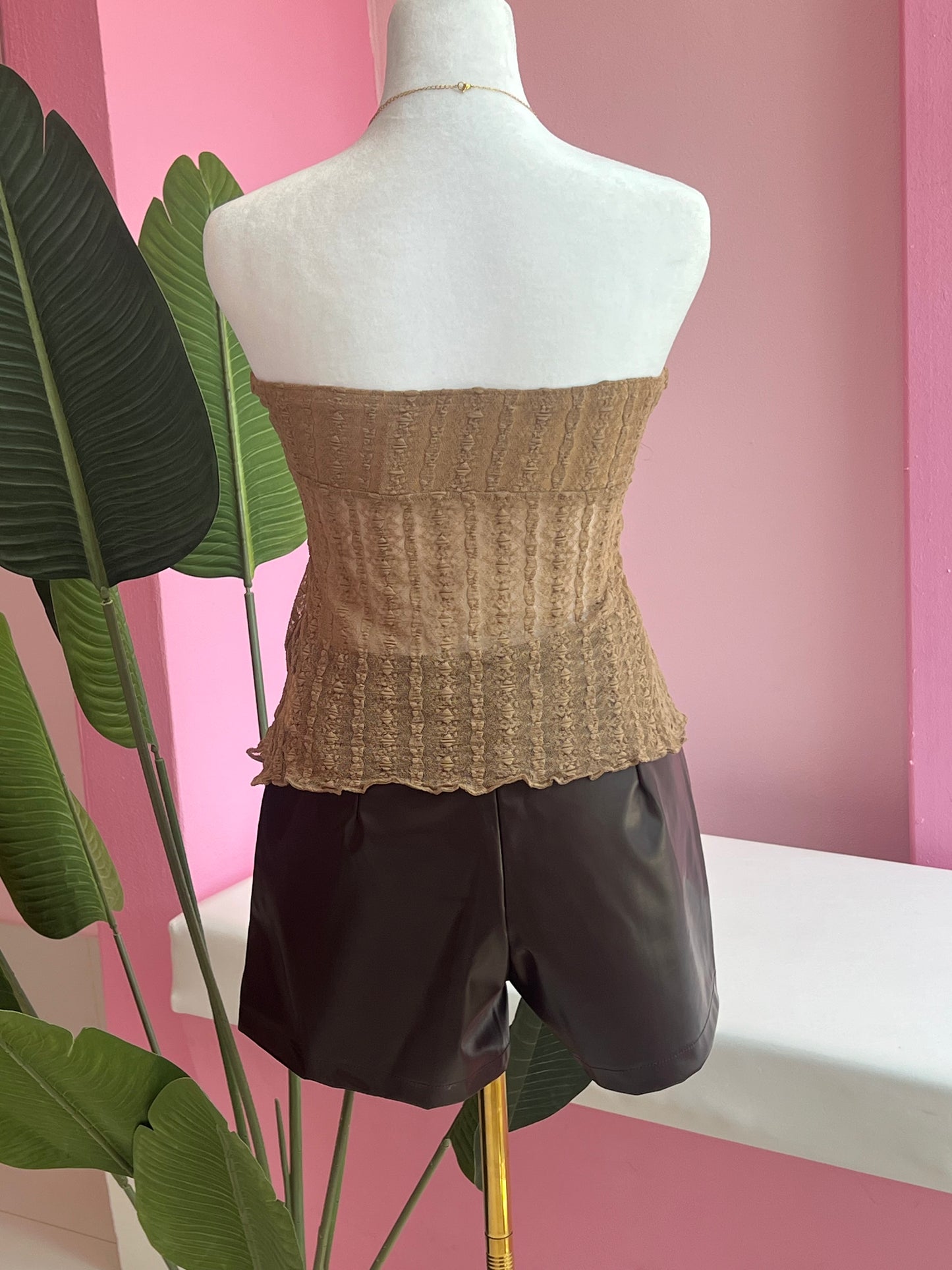 Strapless isla top