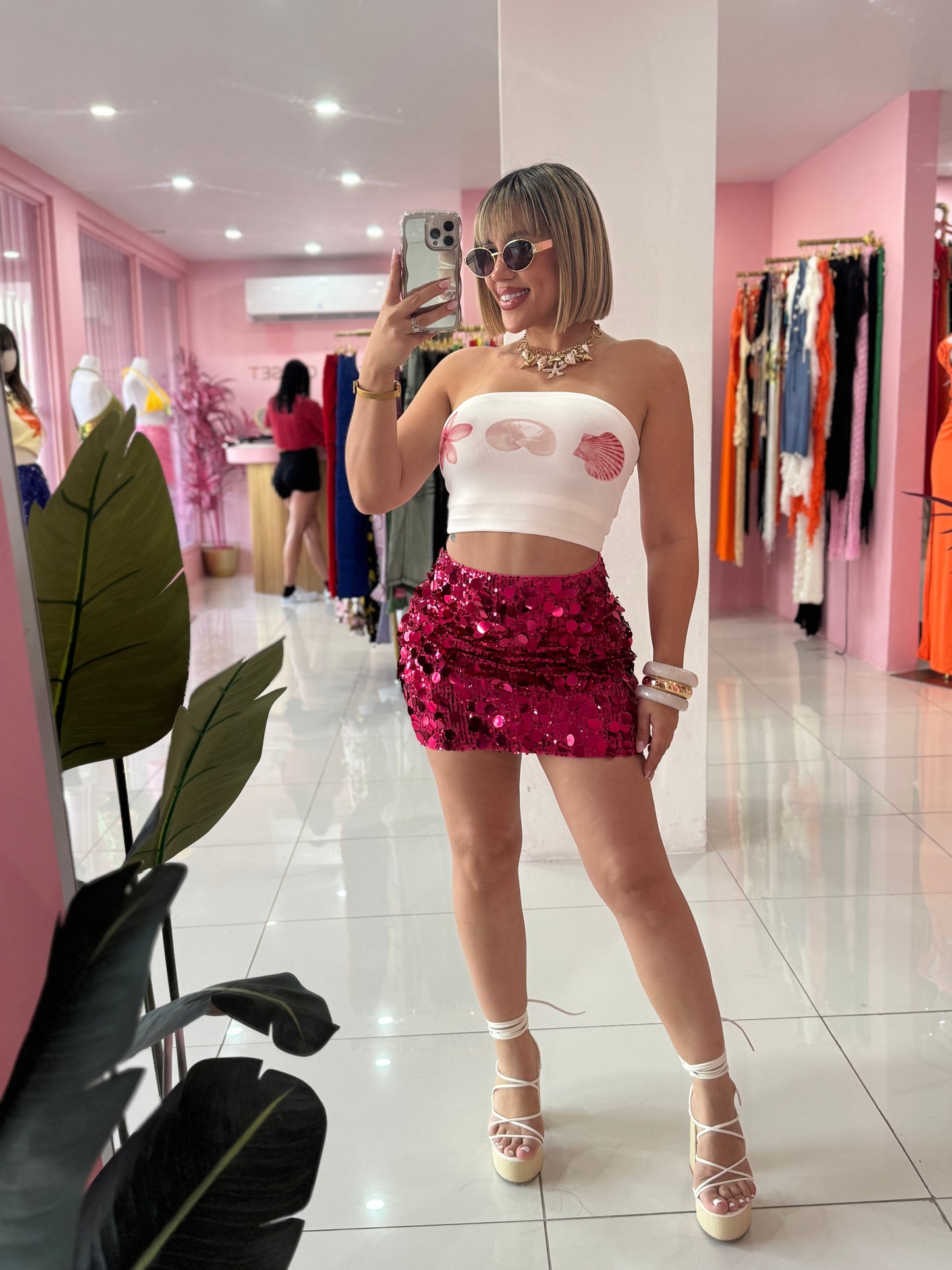 Big sequins skirt