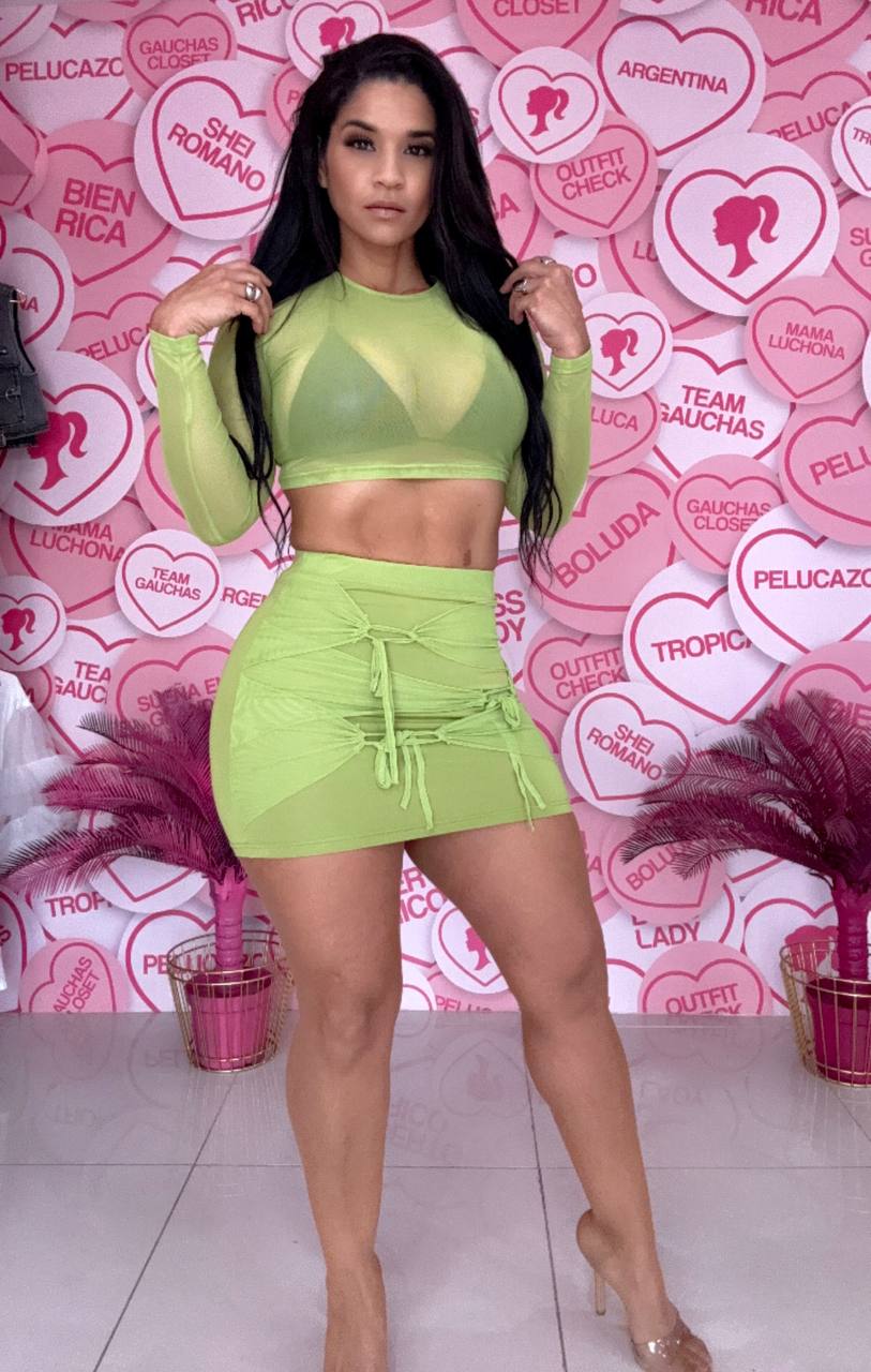 Set Mesh skirt