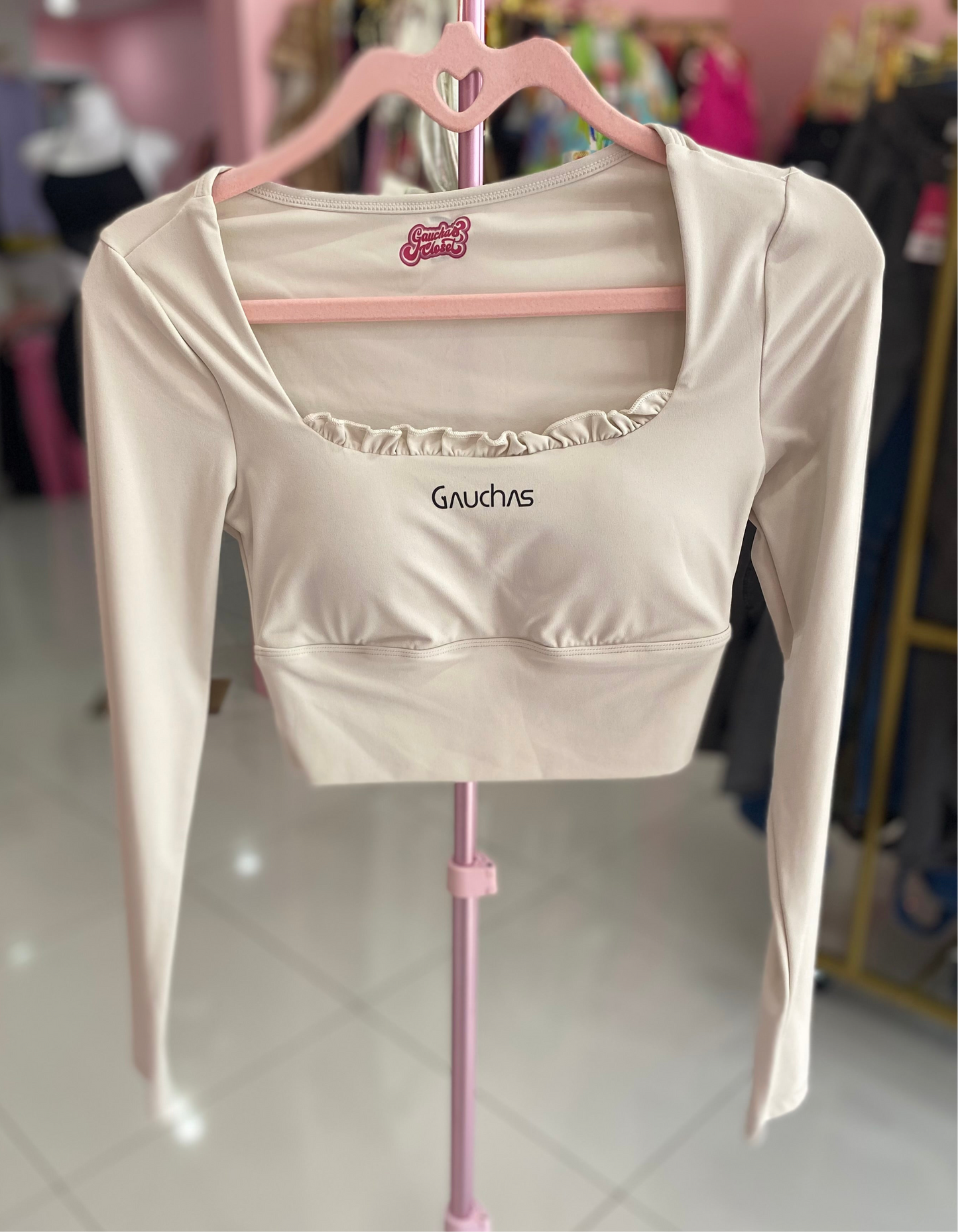Ruffles Manga Larga Sport Top