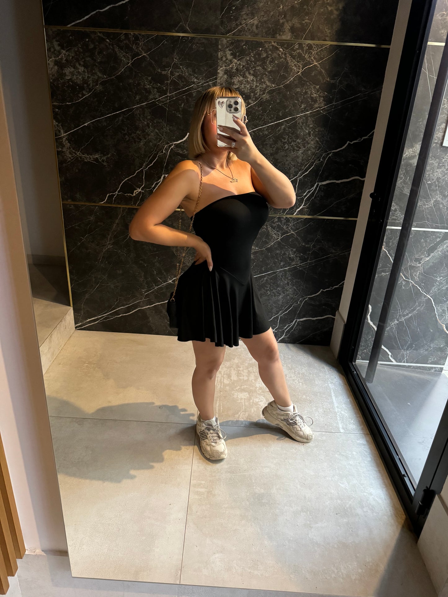 V sport dress strapless