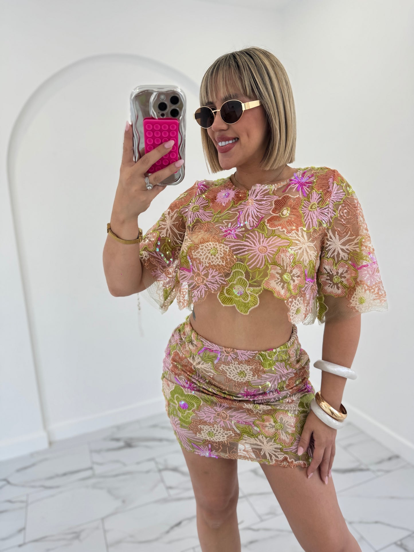 Bloomy sequins set