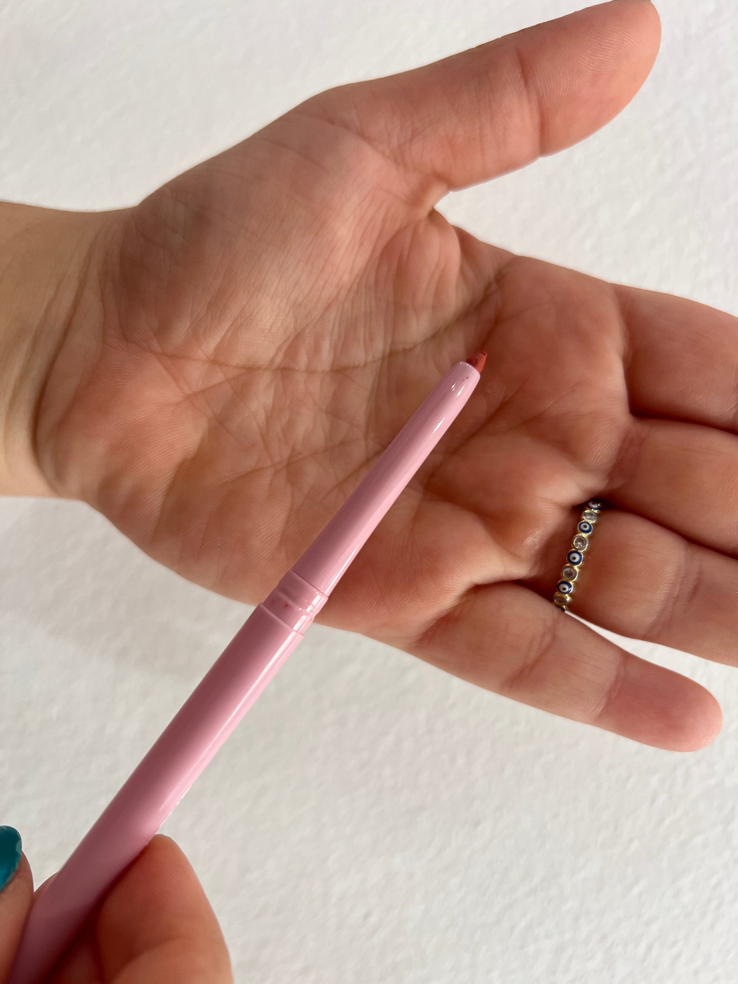 GAUCHAS lip liner
