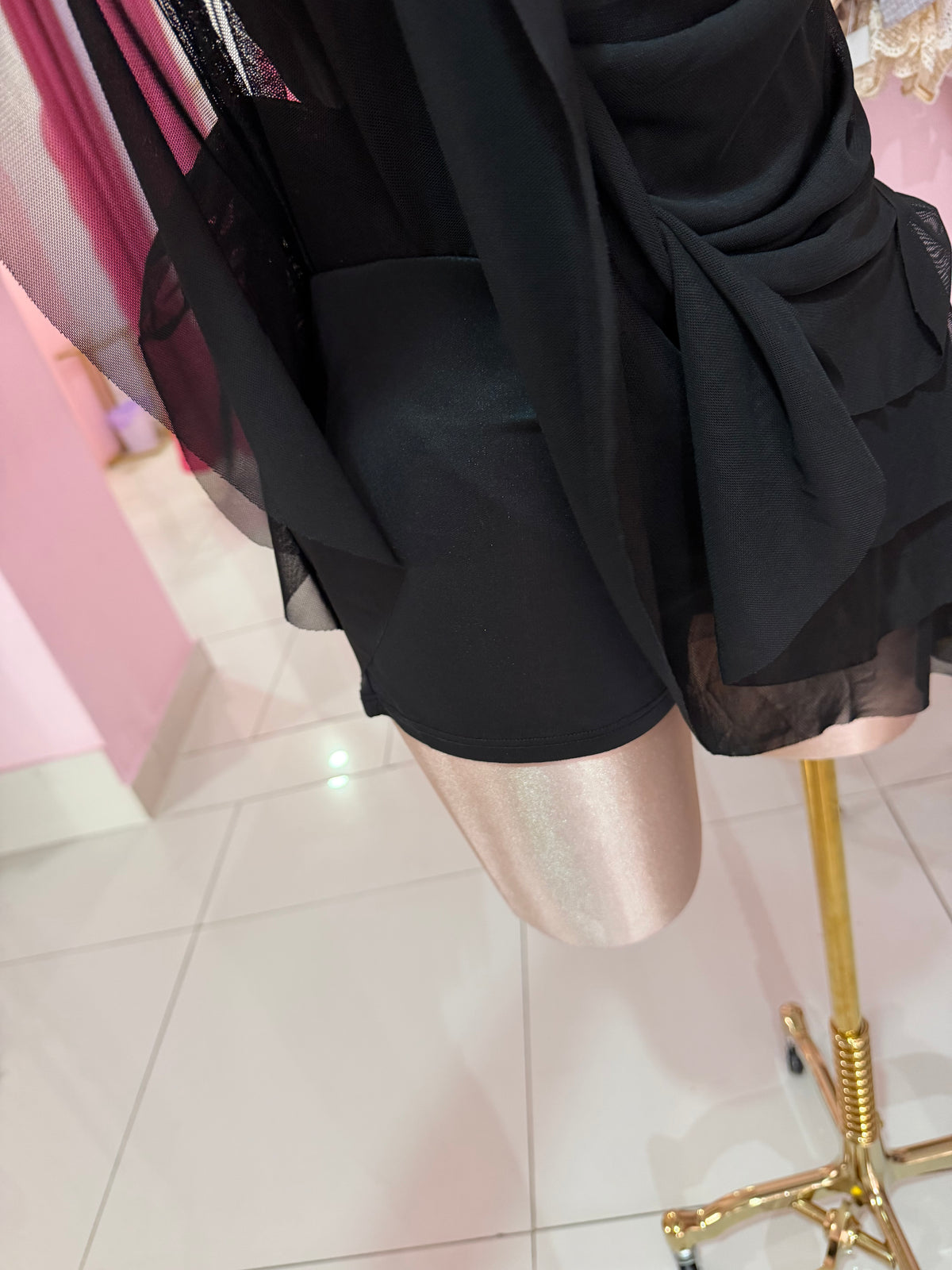 Black dress volados