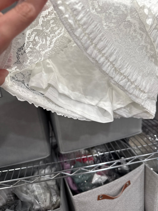 Cute White encaje skort