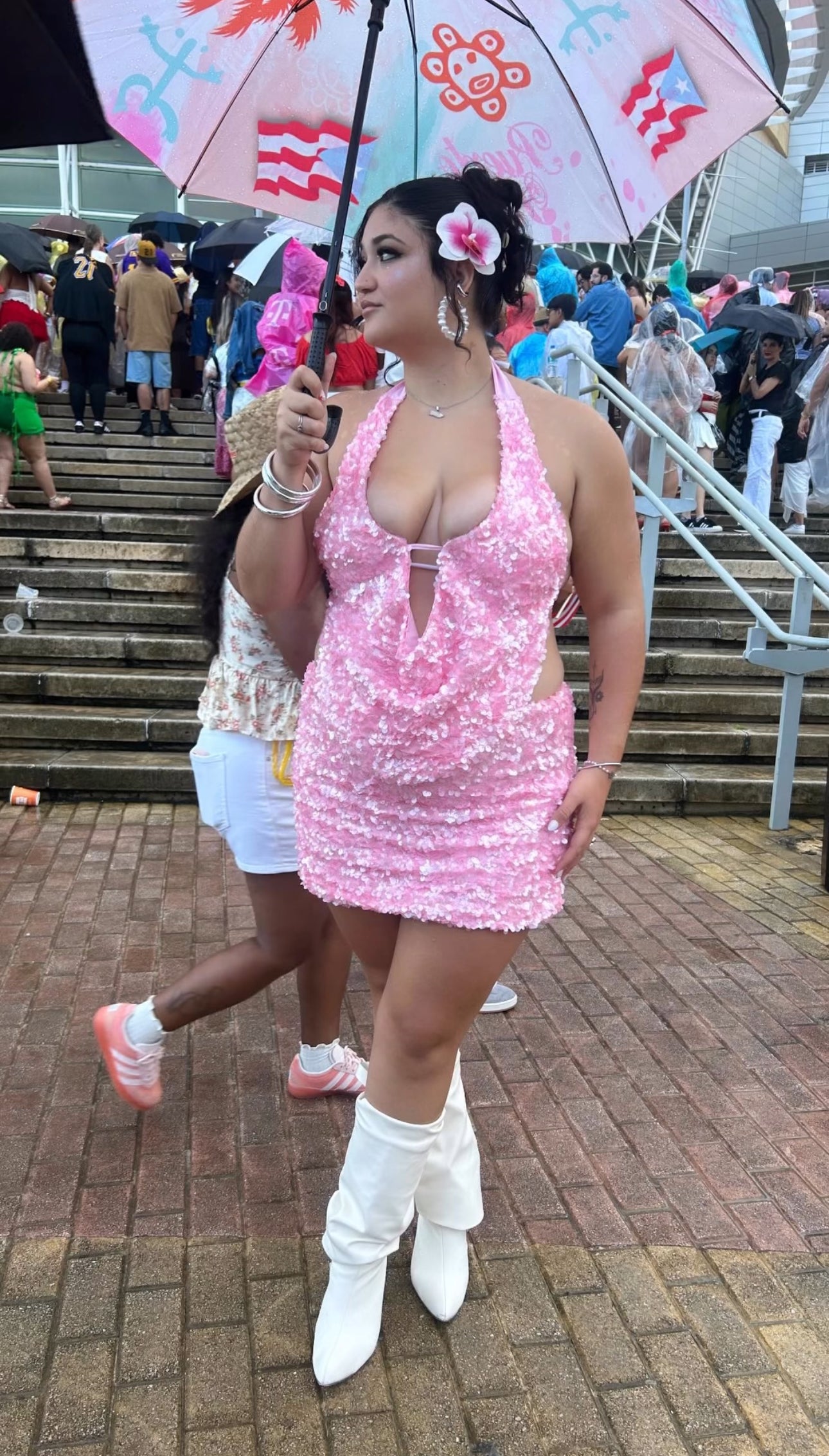 Sequins Colors halter top