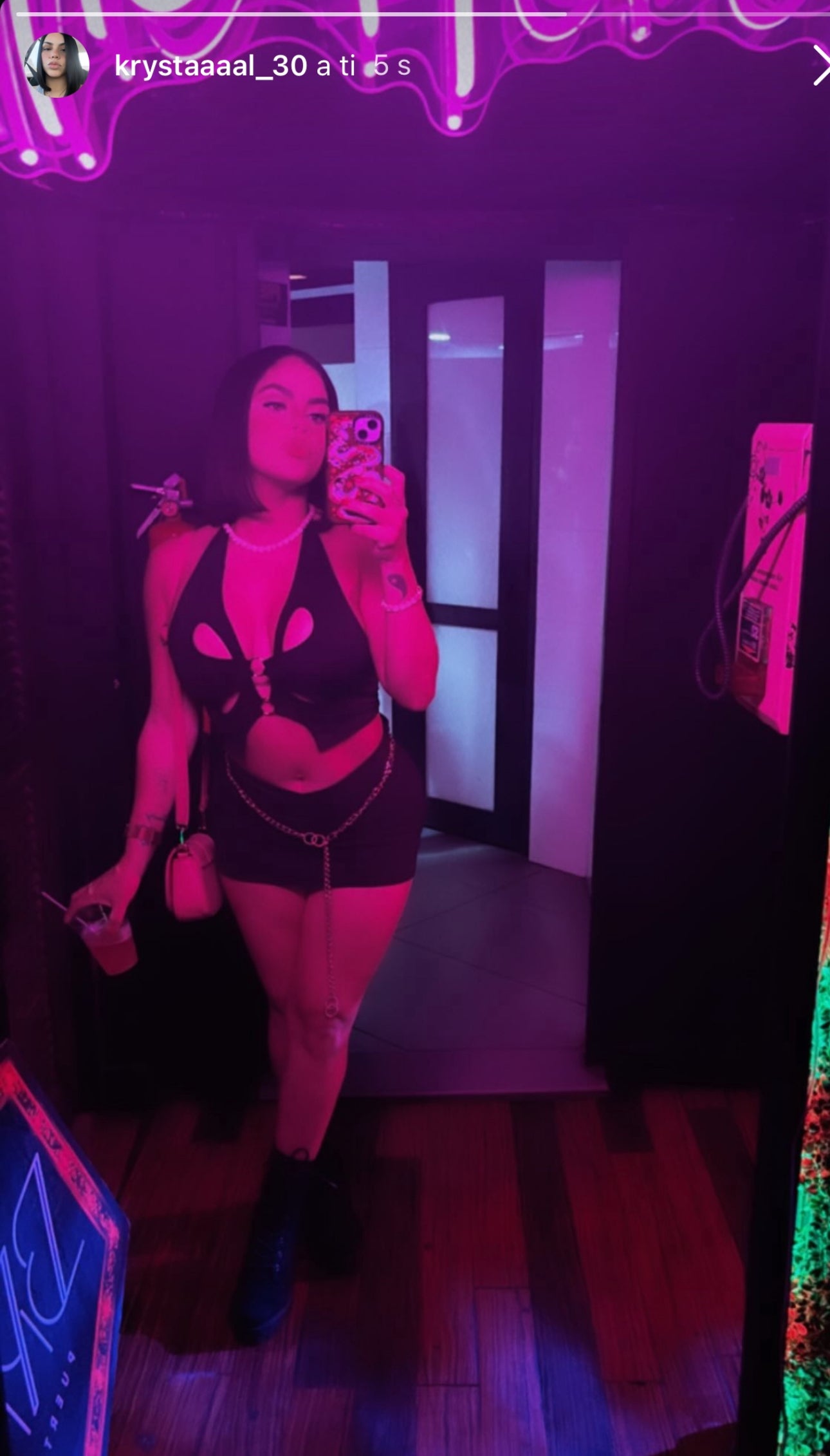 Mariposa black top