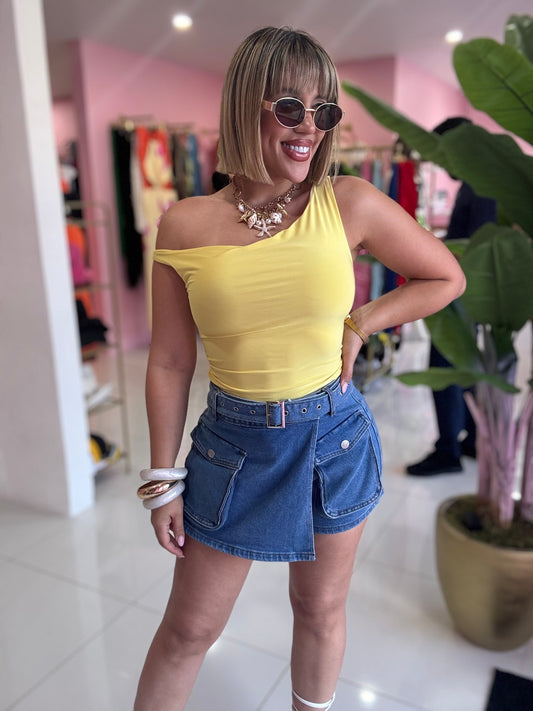 Vibrant cargo skort