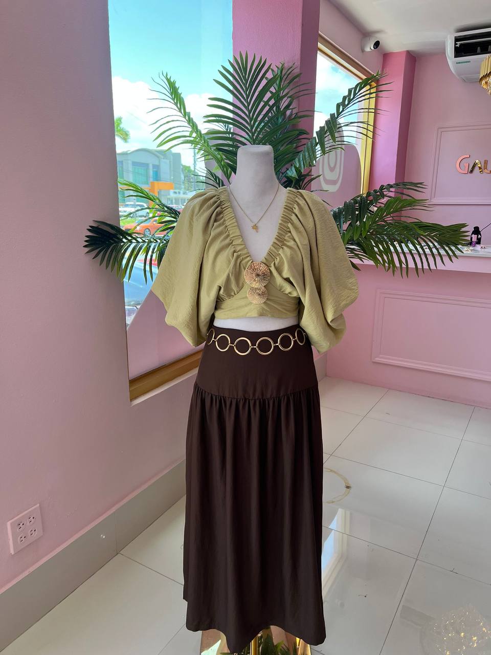Pockets Maxi skirt