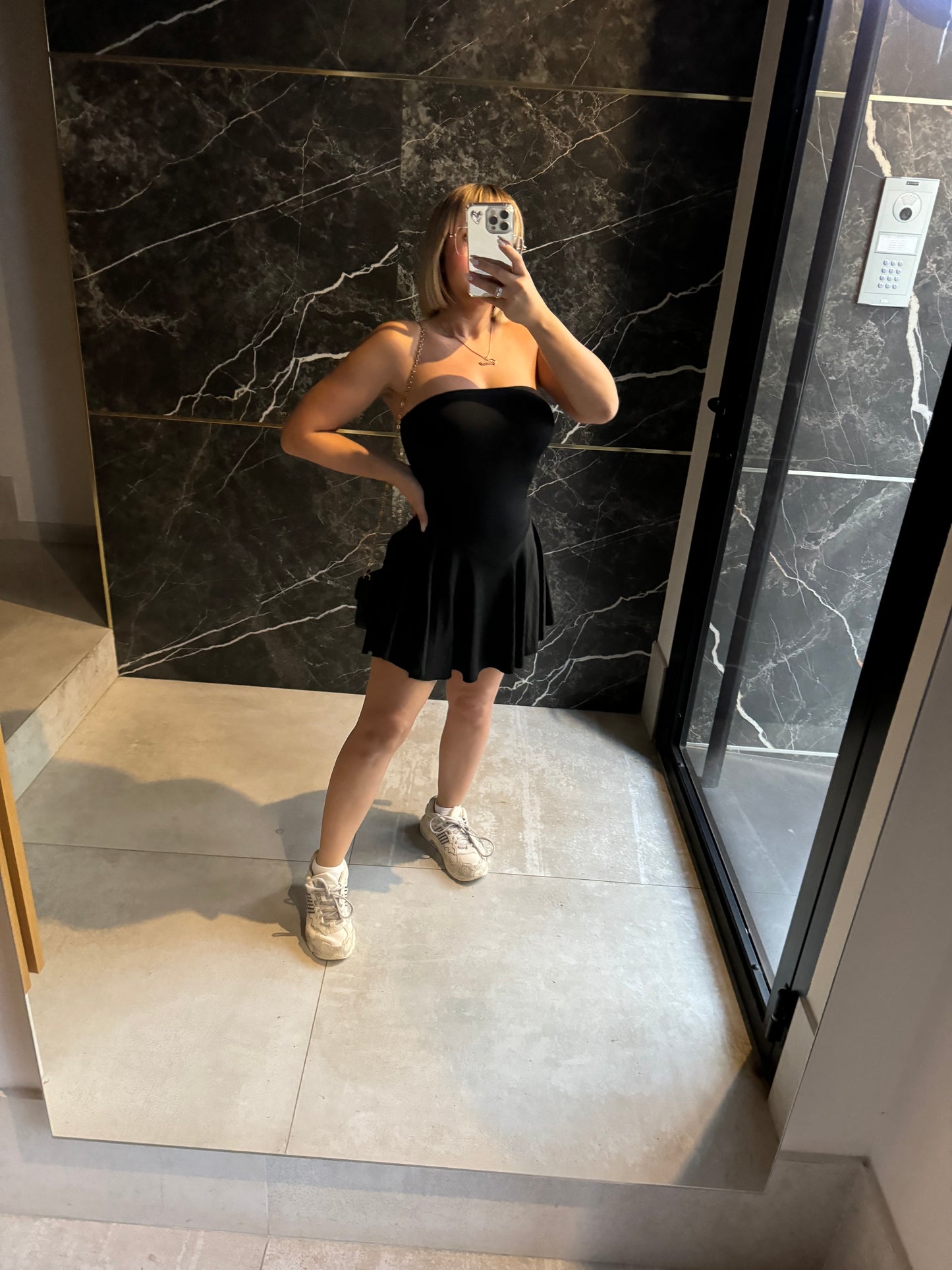 V sport dress strapless