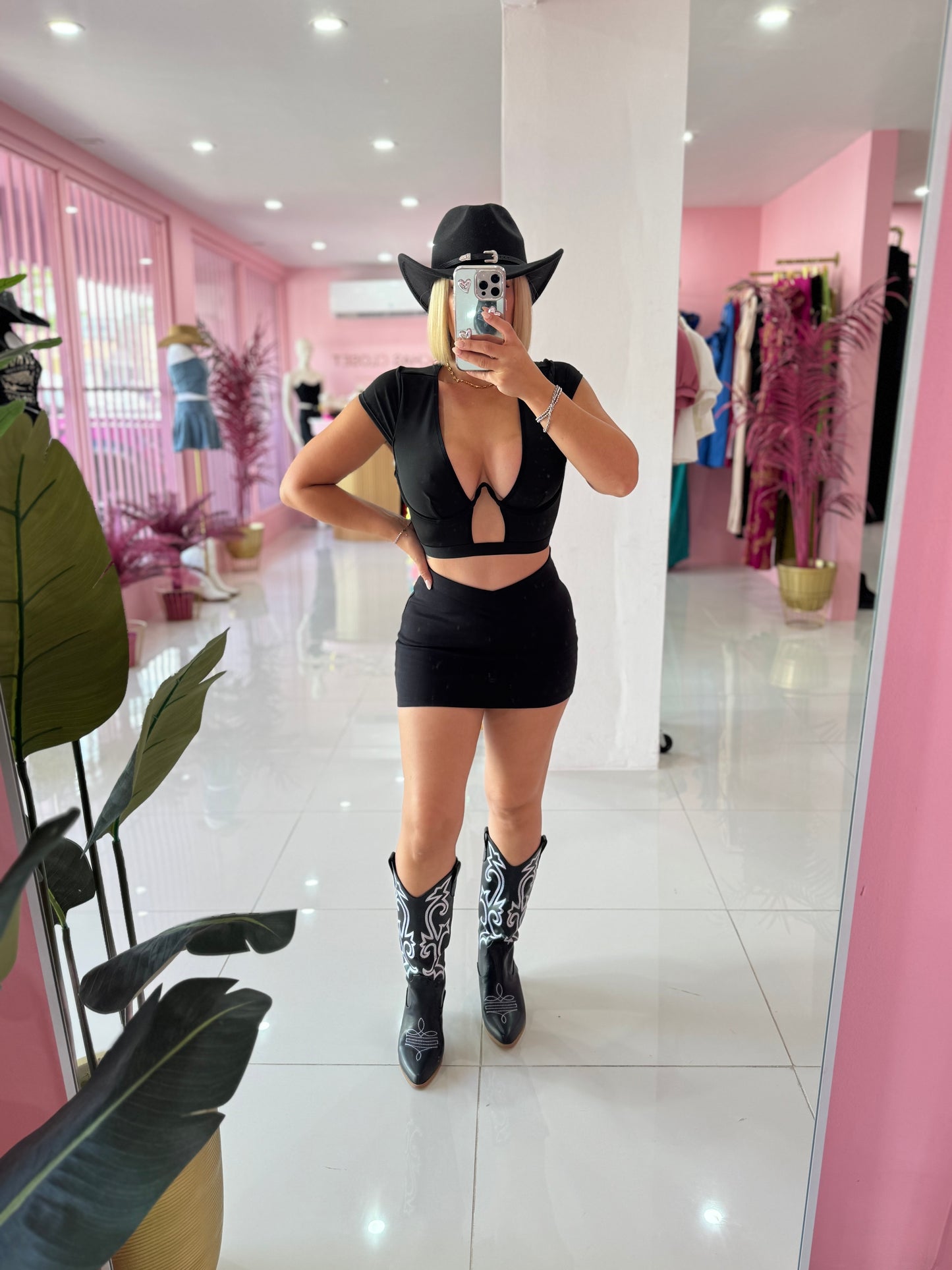 V top
