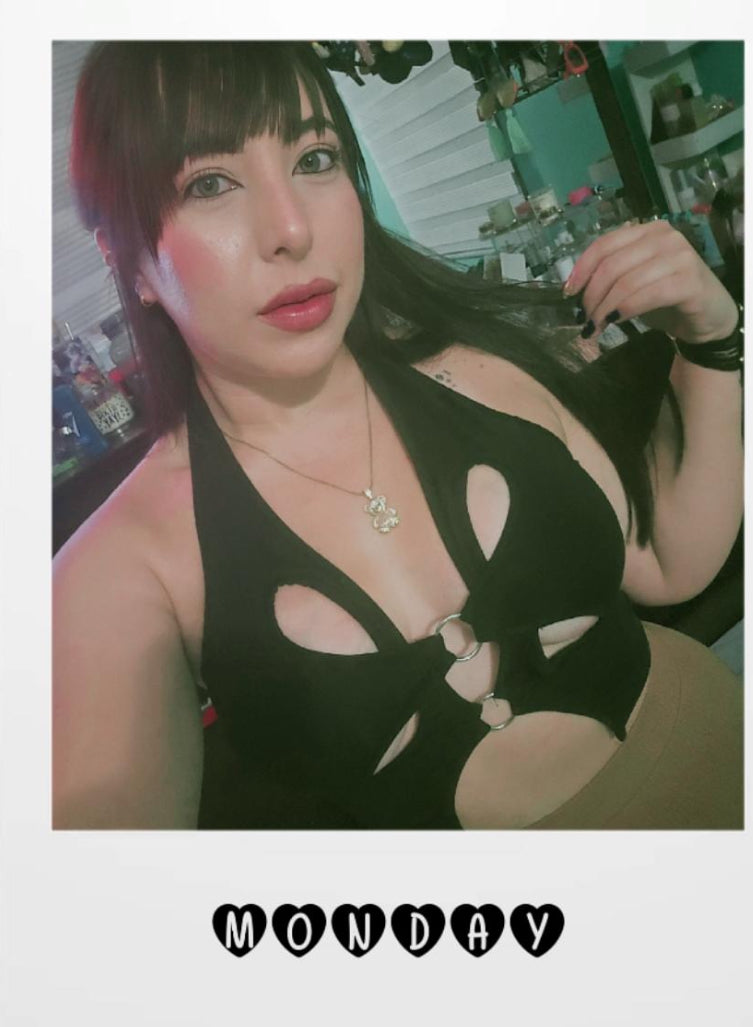 Mariposa black top