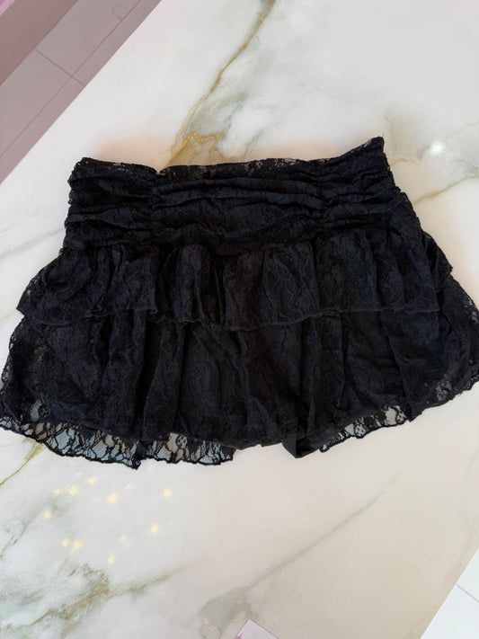 Lace skort