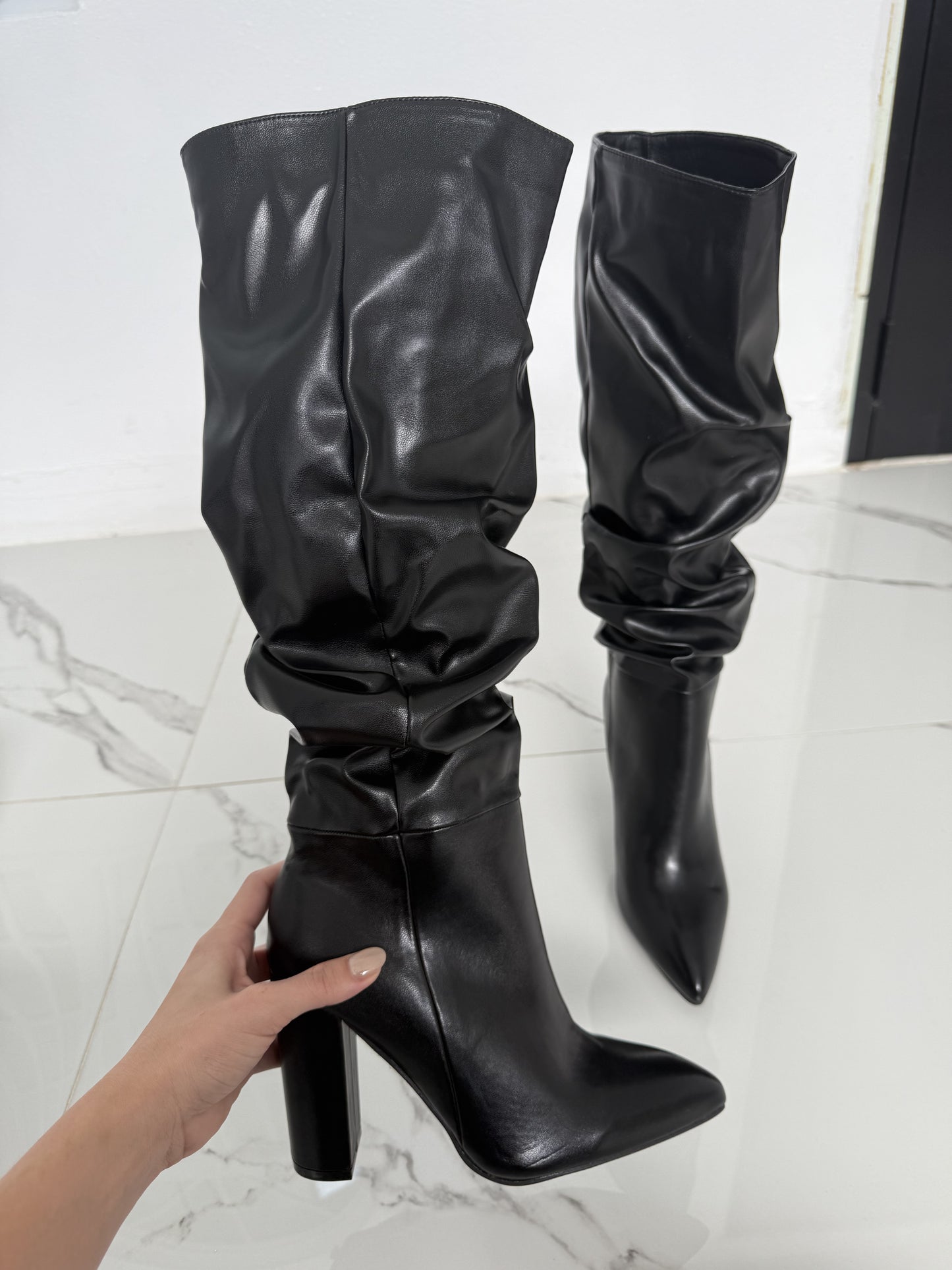 Botas fruncidas