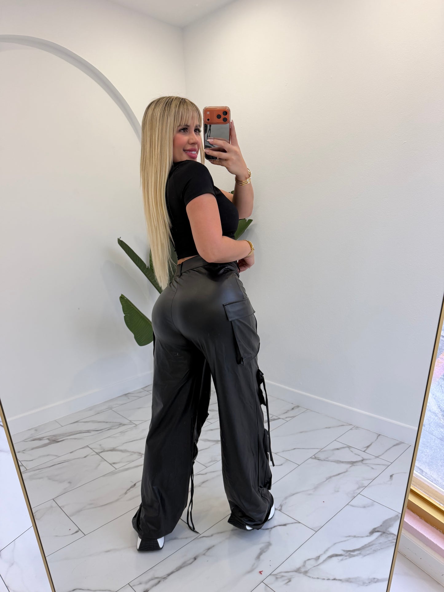 Cargo leather LA