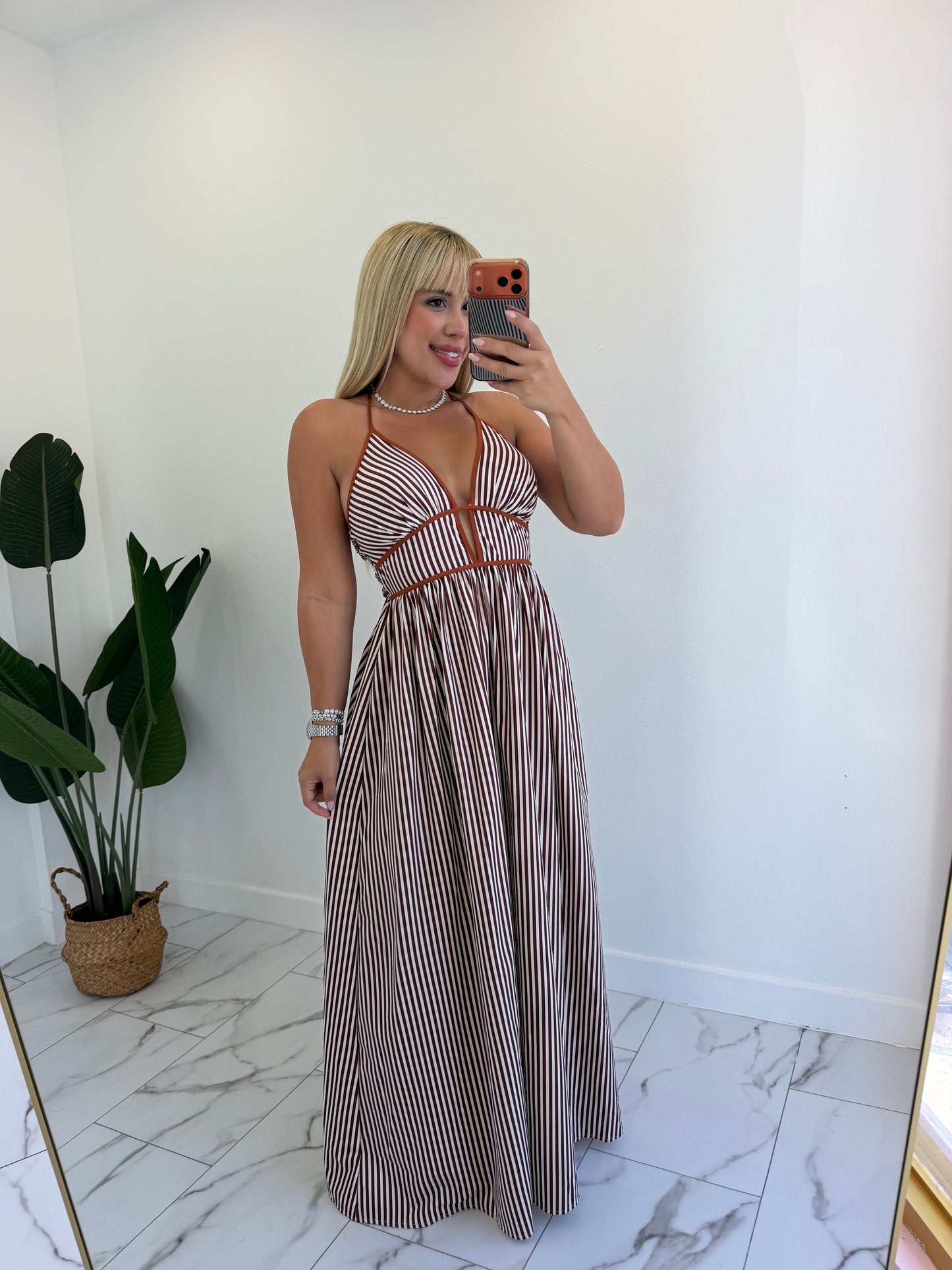 Maxi lines dress
