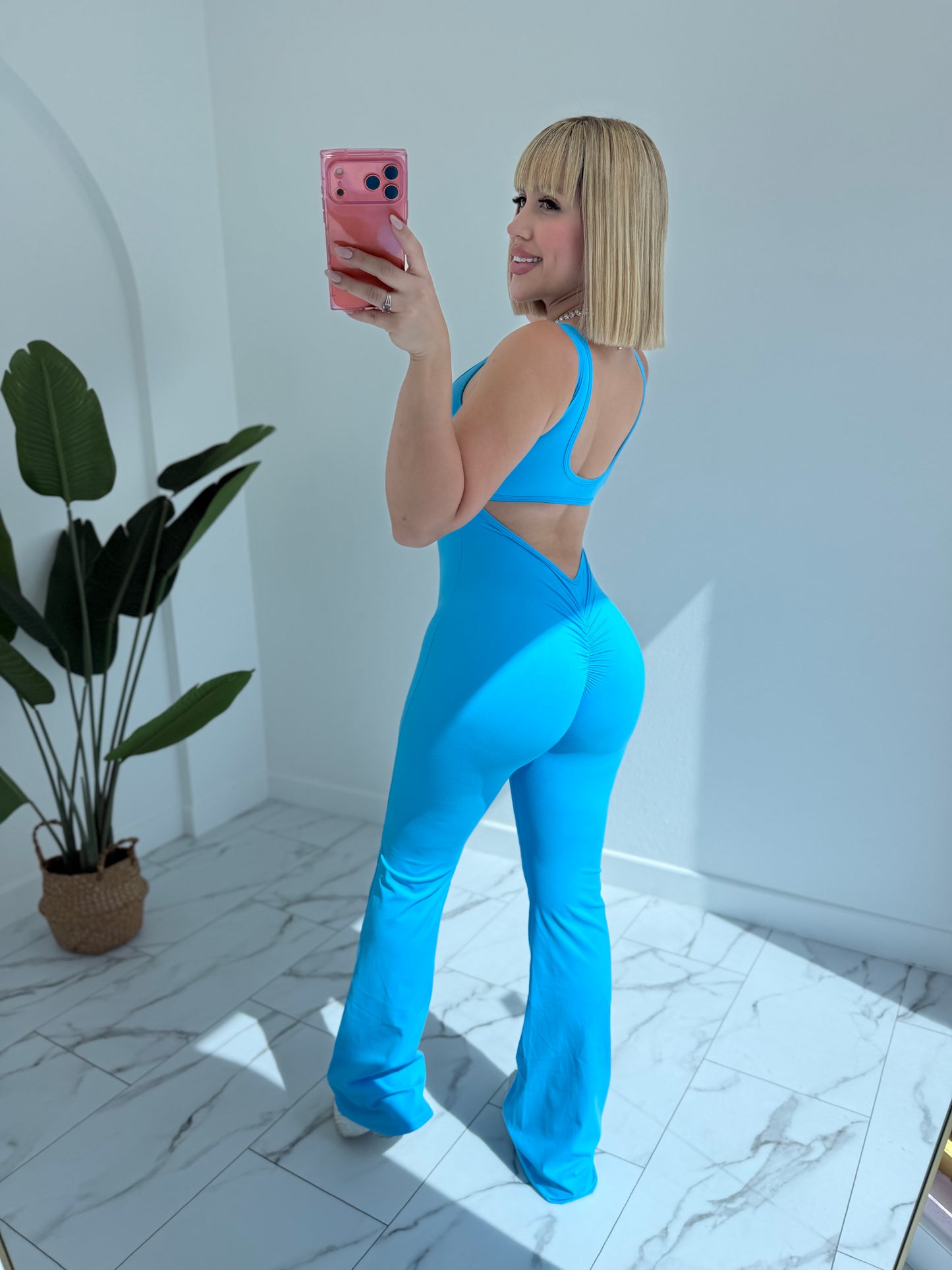 Enterito Palazzo Deportivo (tall girls)