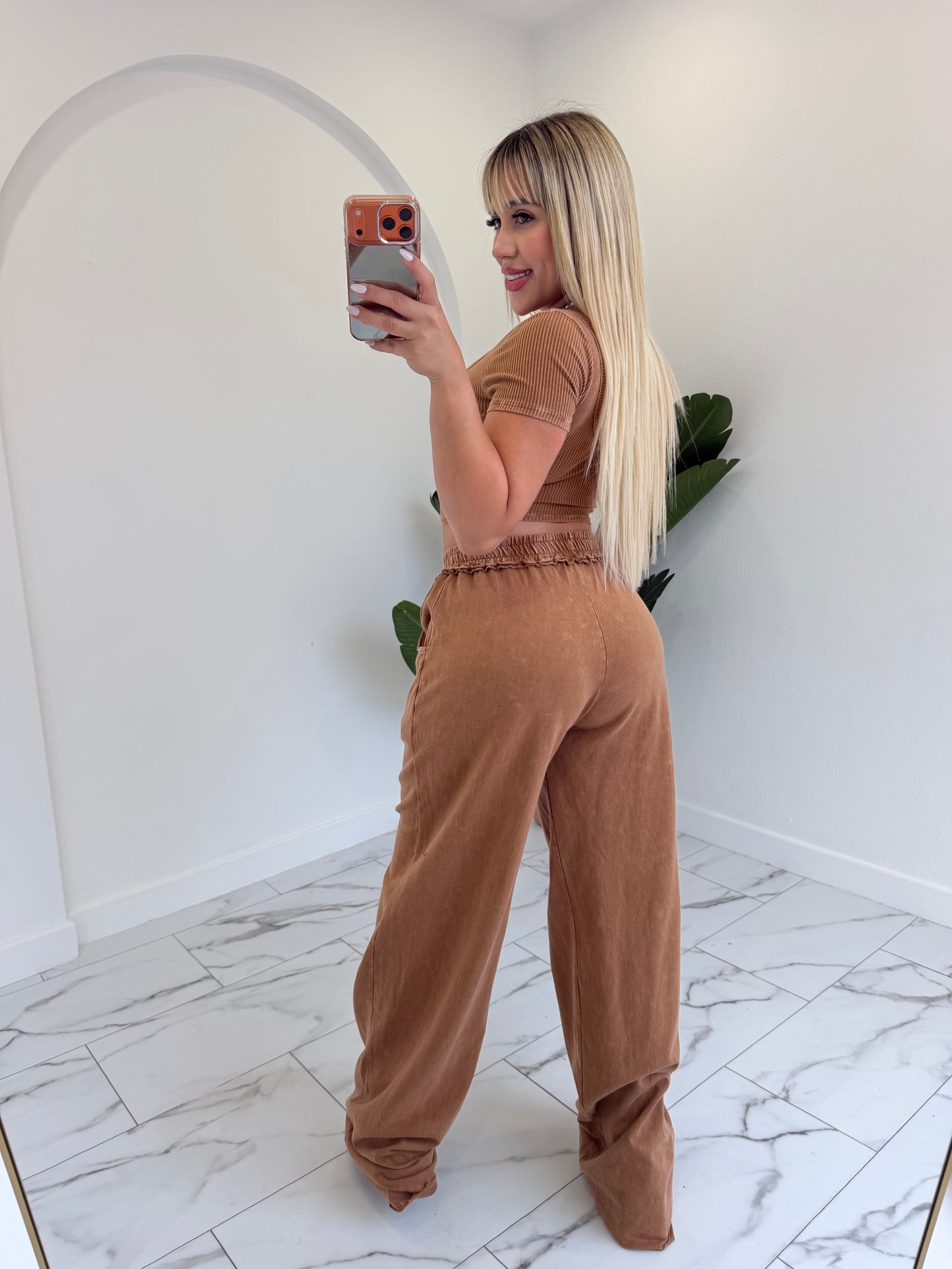 Mineral Comfy set (tall girl)