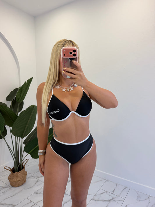 B&W HW bikini set