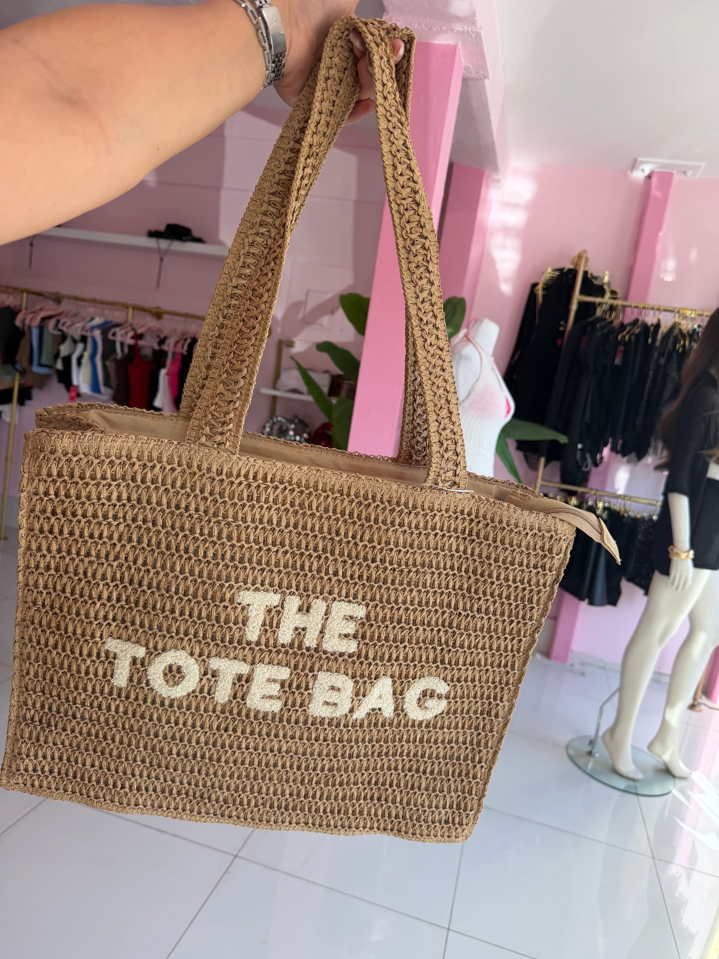 The tote bag cartera