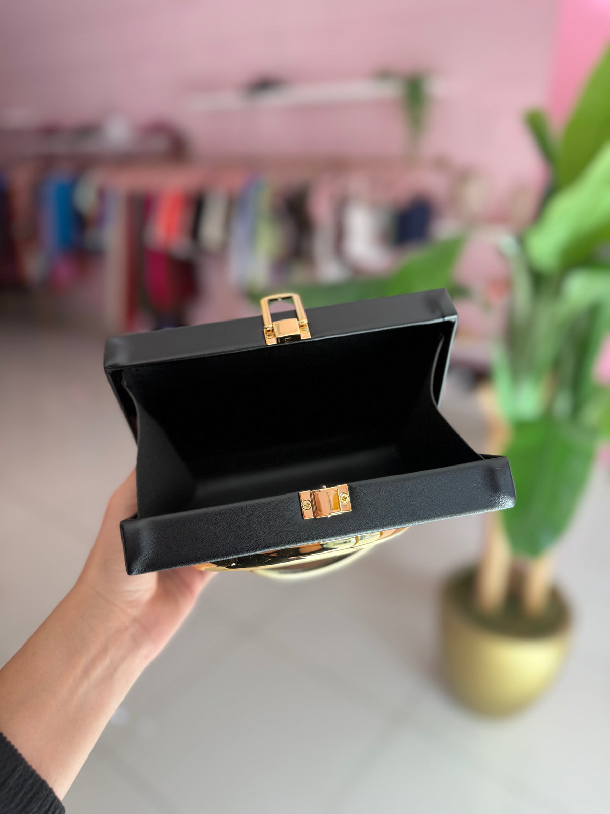 Cartera G-Glow