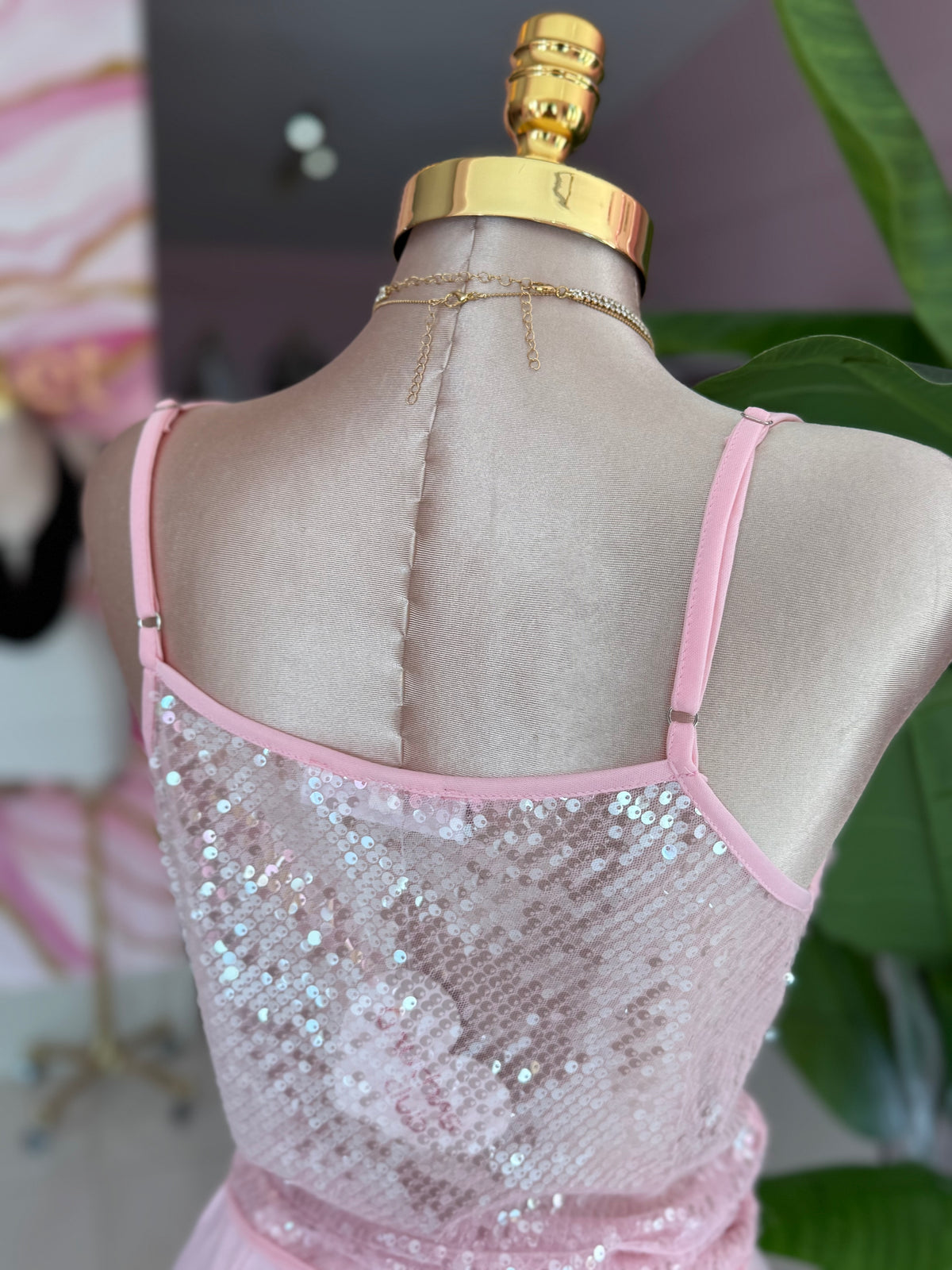 Pinky sequins top