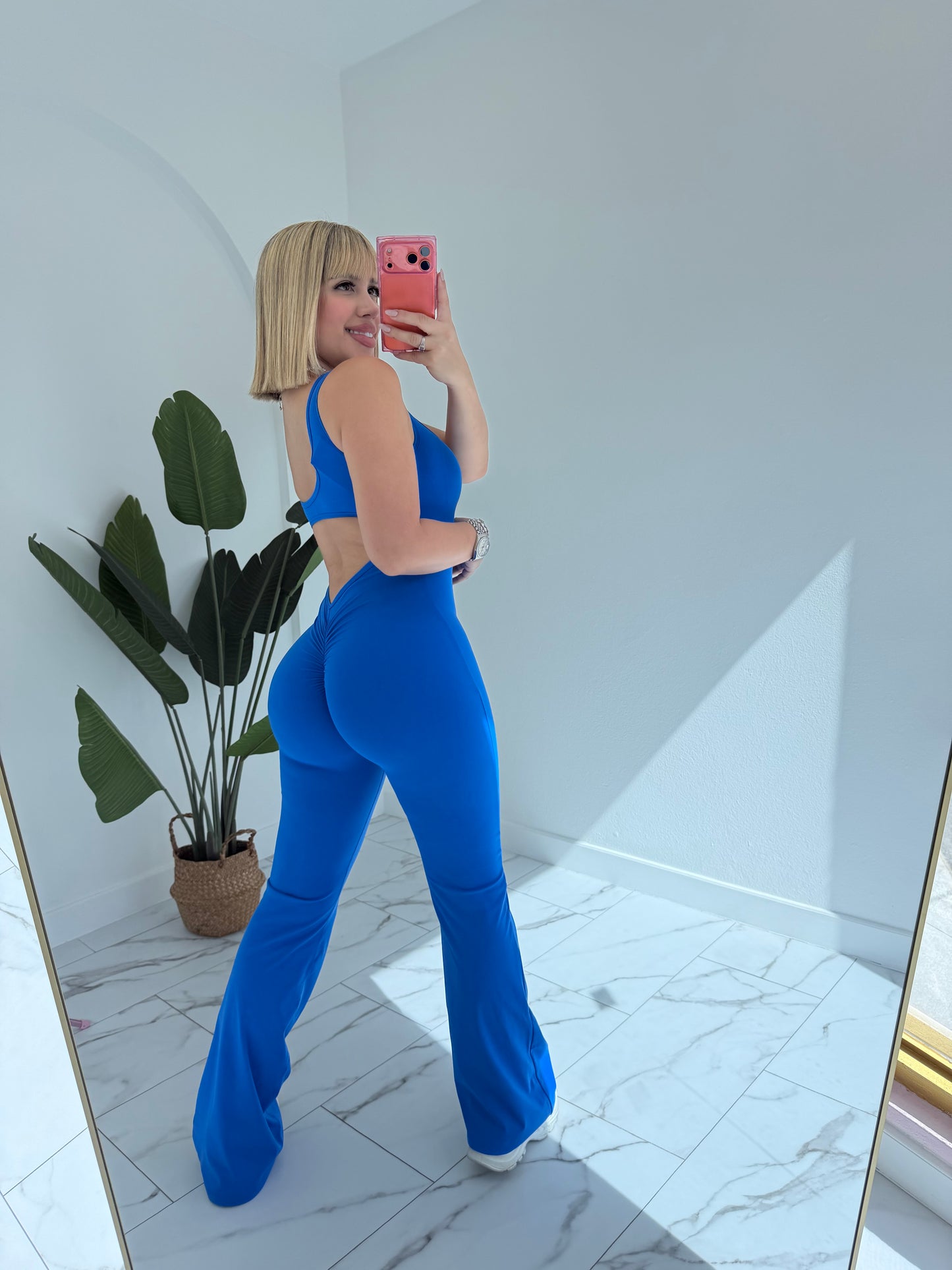 Enterito Palazzo Deportivo (tall girls)