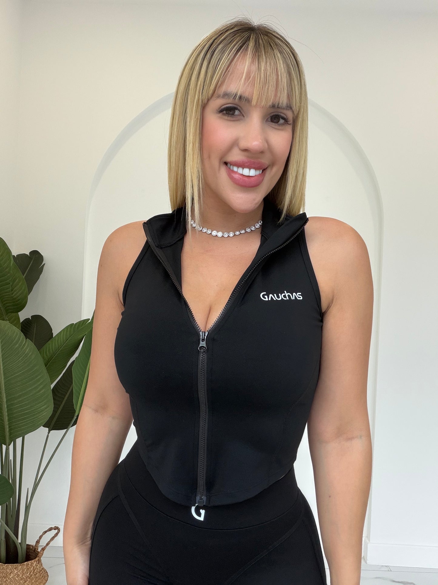Zipper V Sport Top