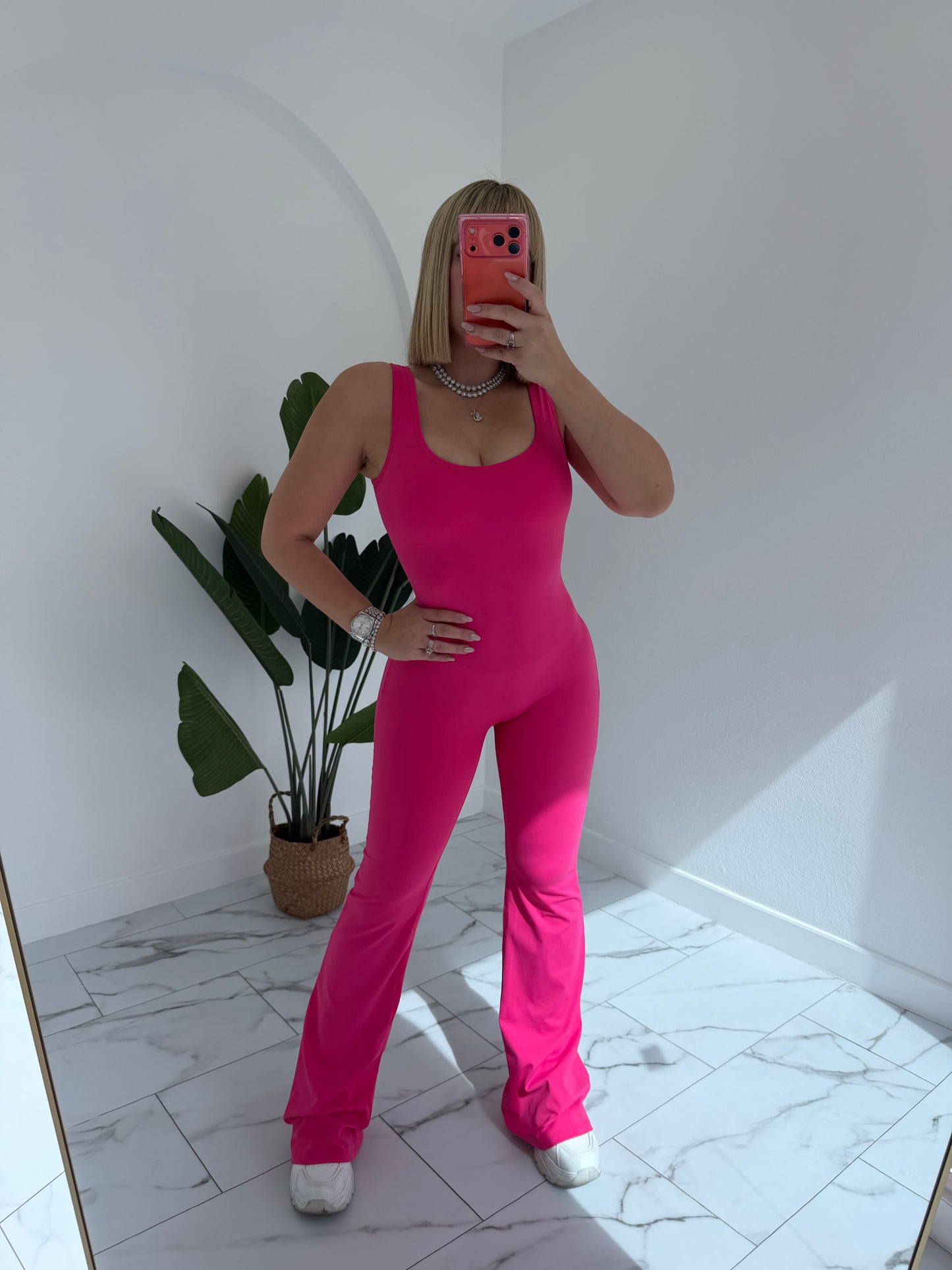 Enterito Palazzo Deportivo (tall girls)