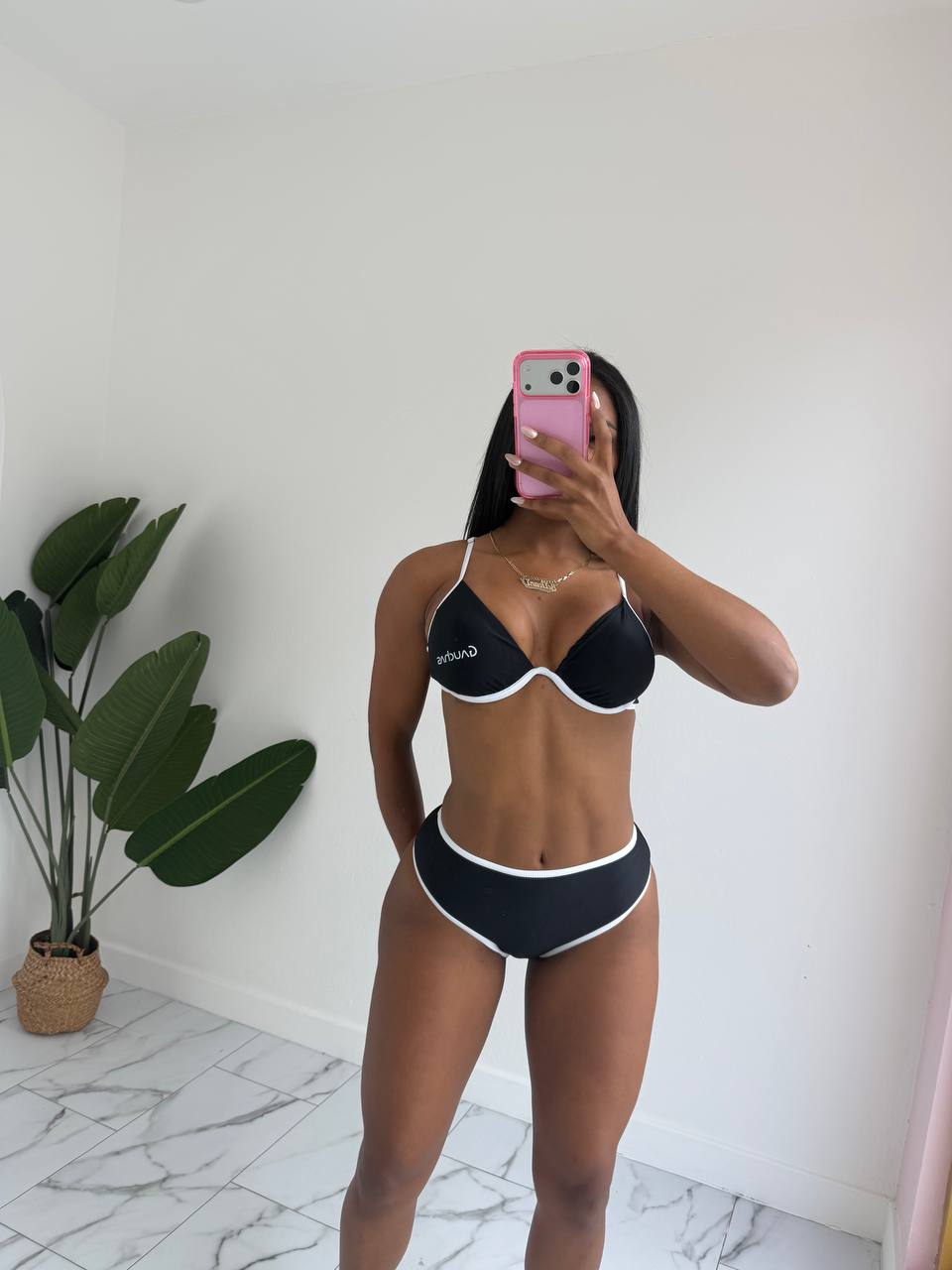 B&W HW bikini set