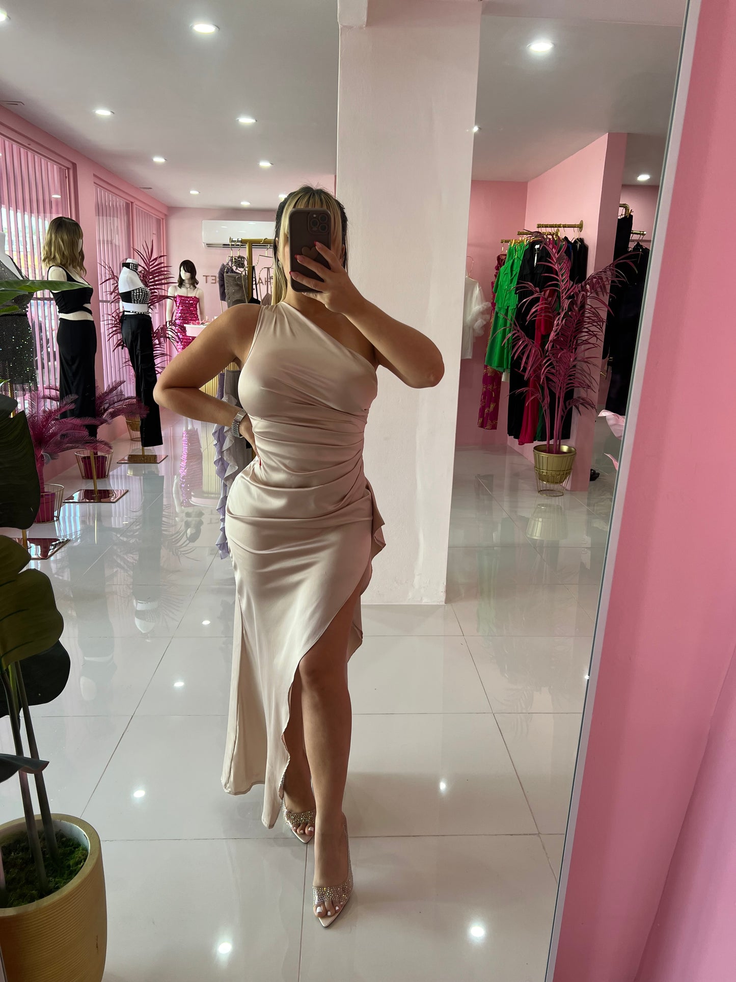 Elegant satin Dress