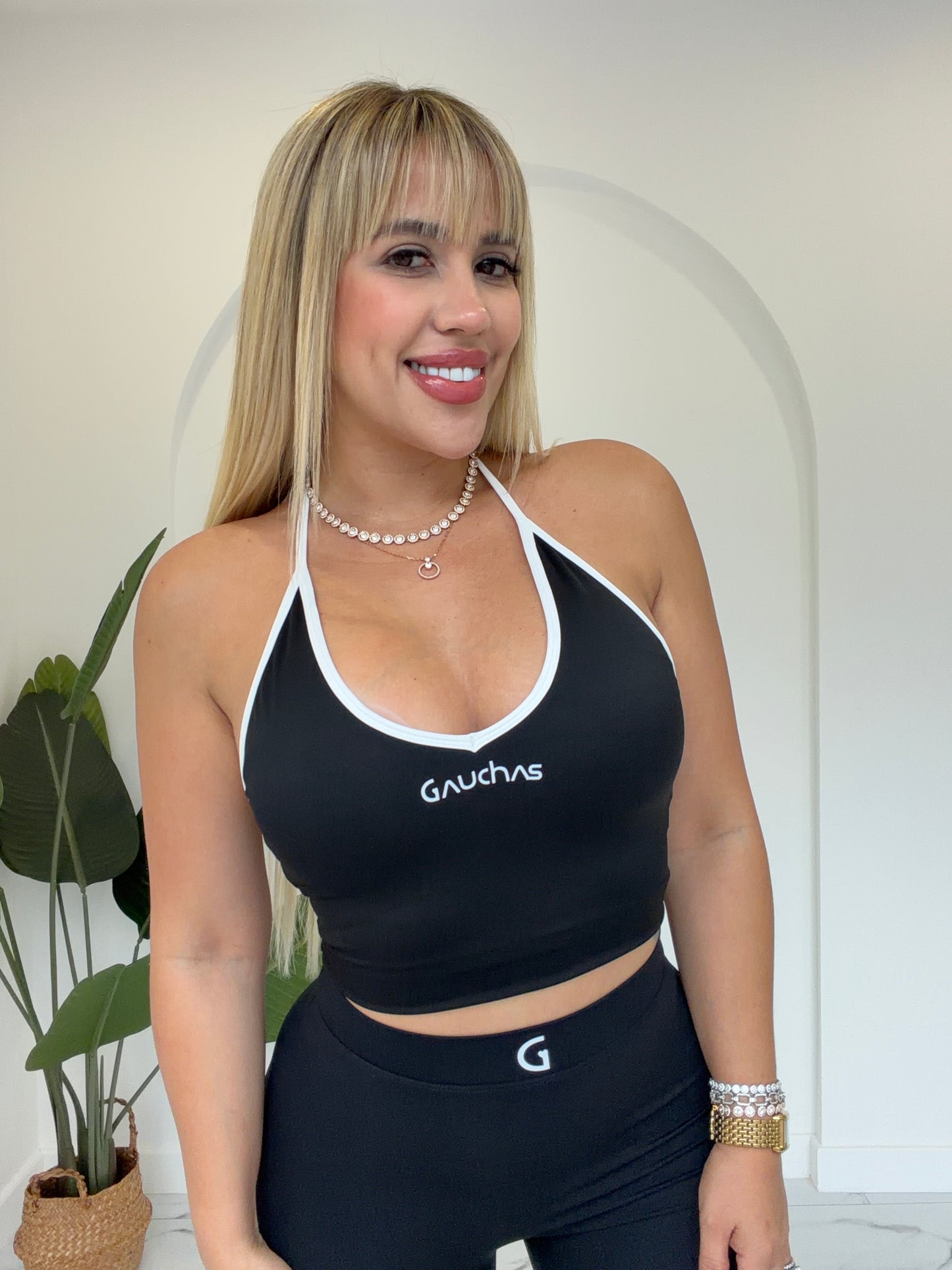 Halter Sport V