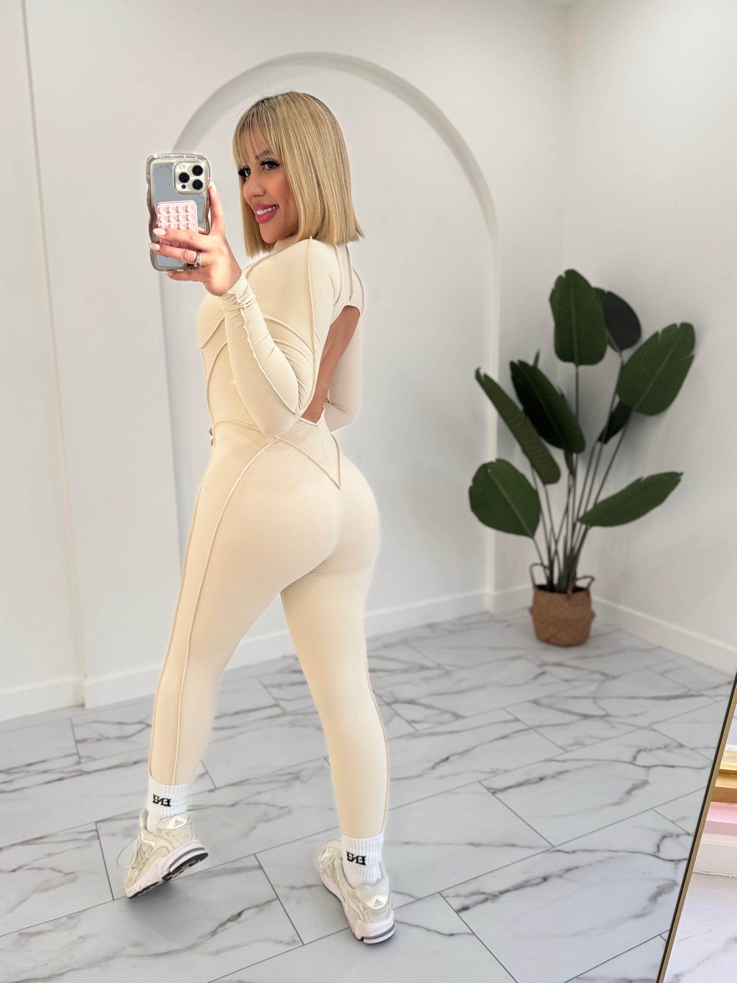 Wonder zipper manga larga