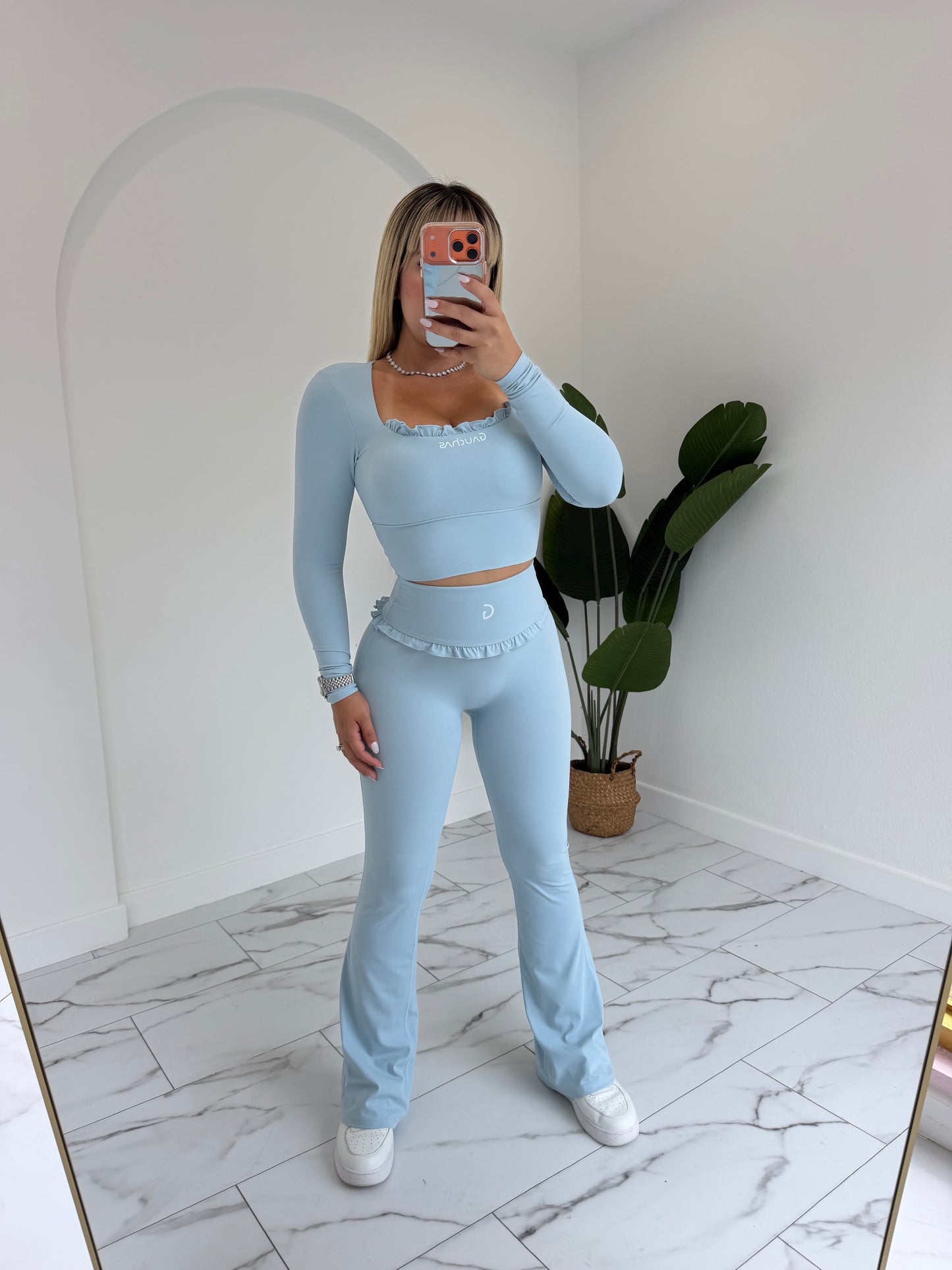 Ruffles sport set