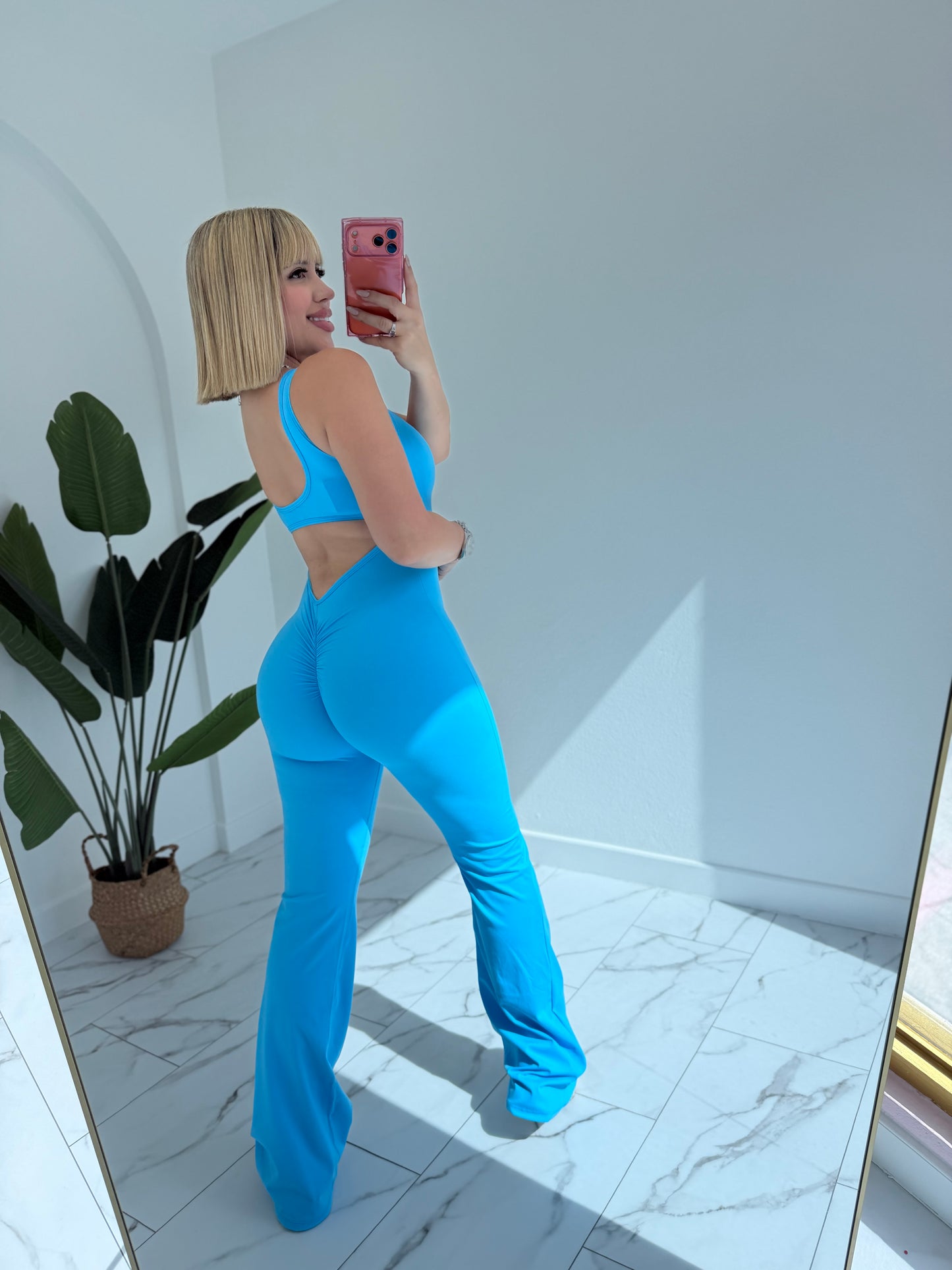 Enterito Palazzo Deportivo (tall girls)