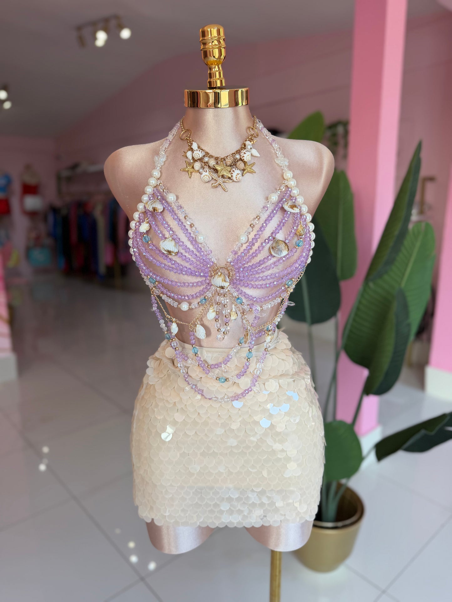 Nude sequins skirt