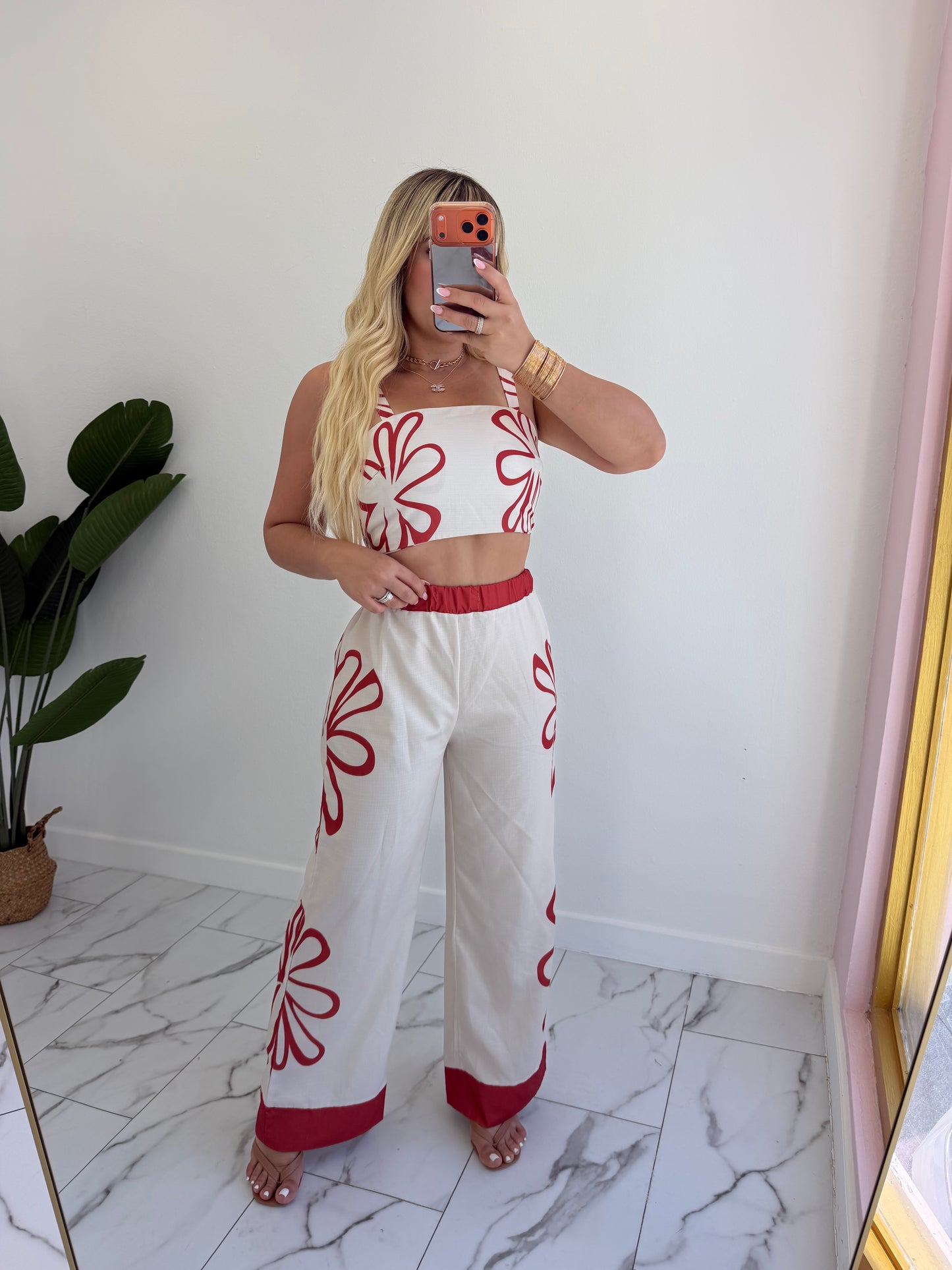 Ivory Flower Set