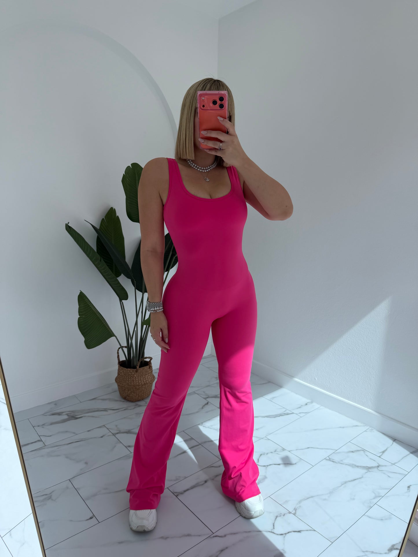 Enterito Palazzo Deportivo (tall girls)