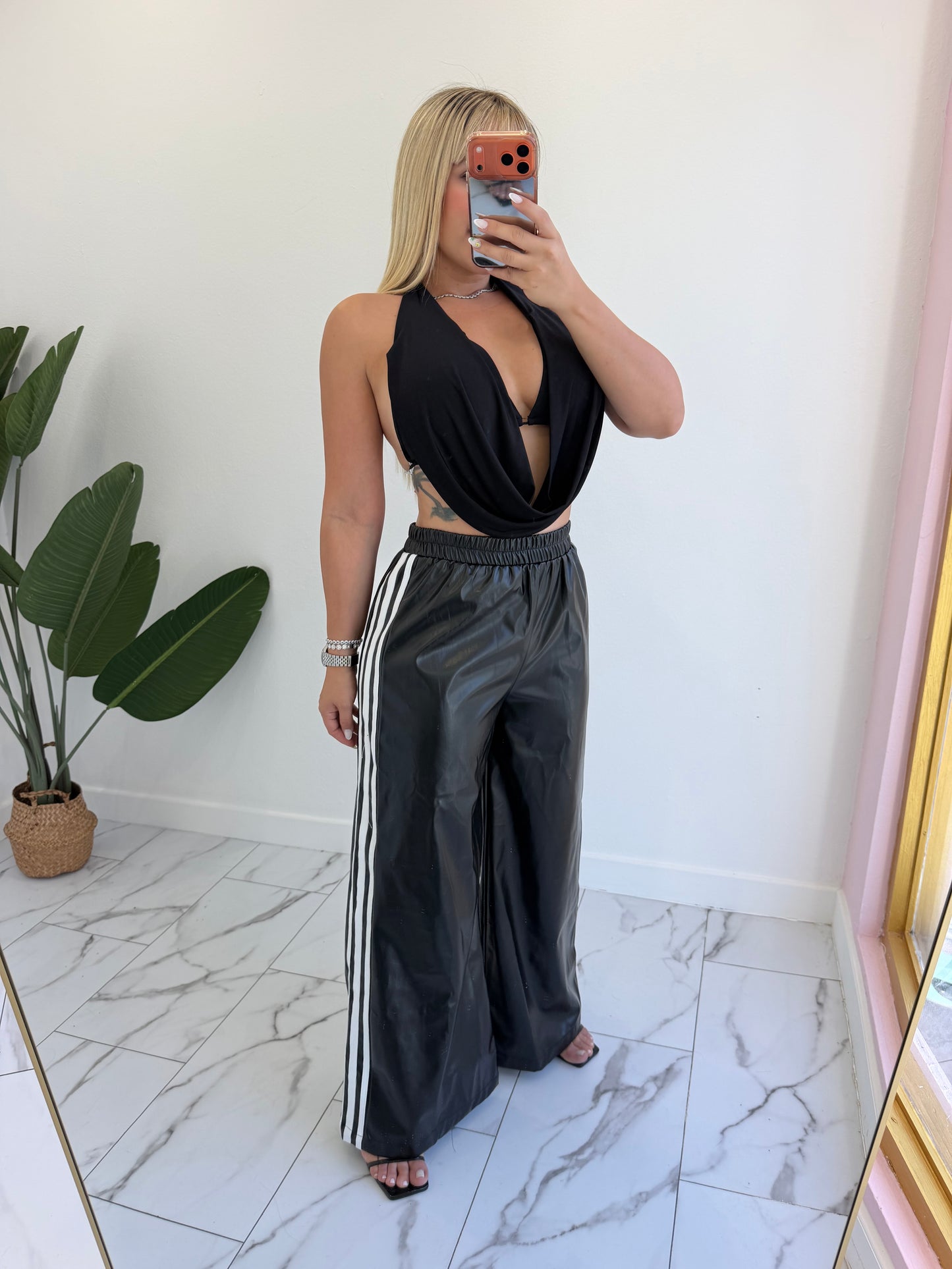 Jogger leather
