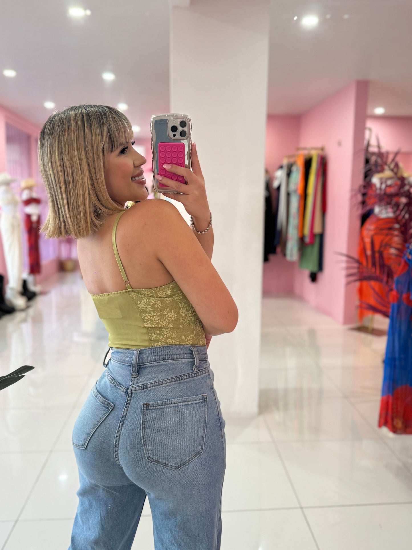 Mom jean vibrant