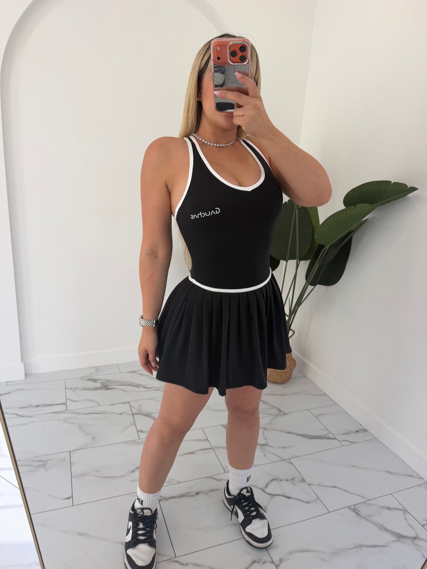 Dress sport tablitas