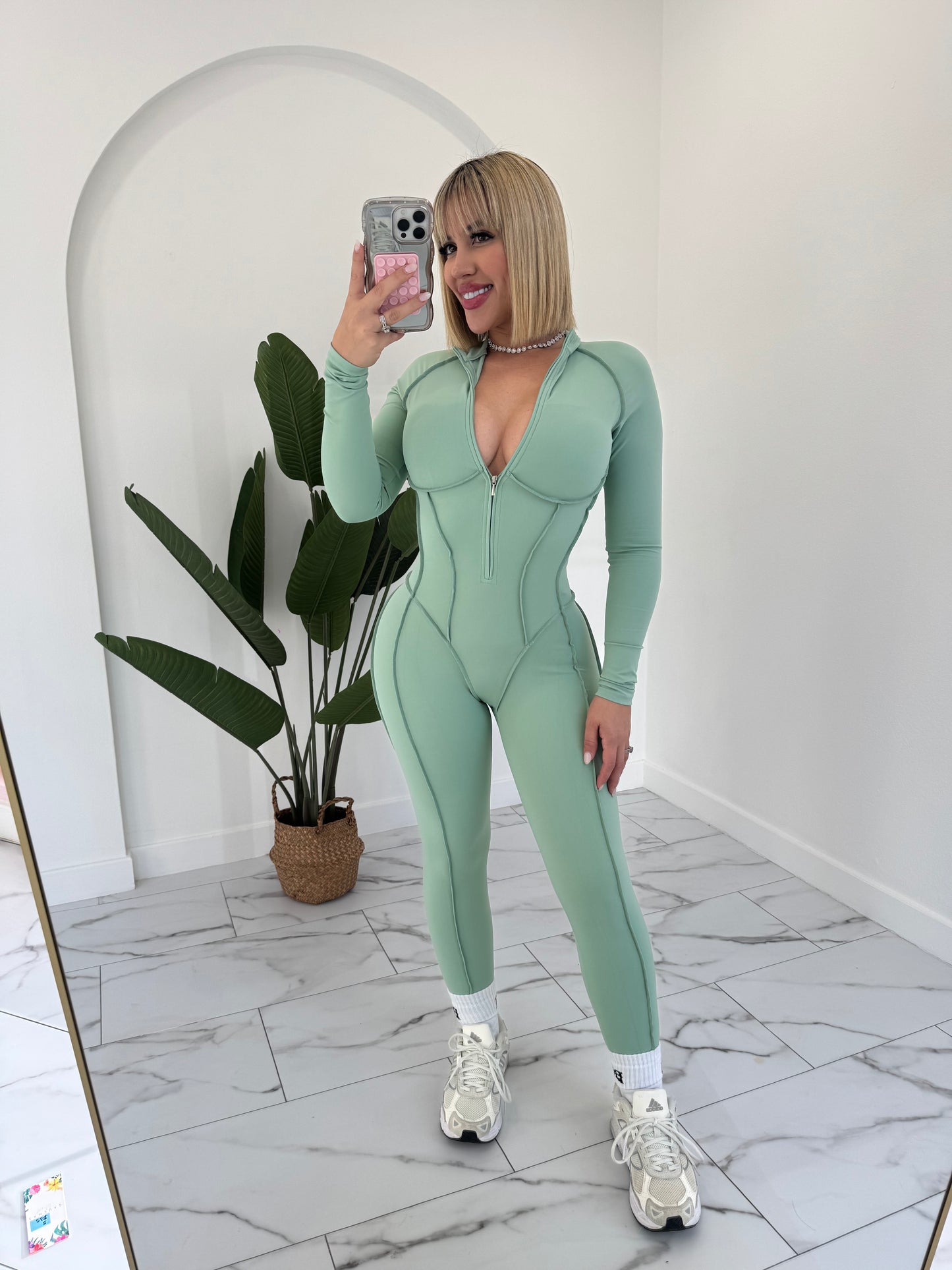 Jumpsuit Wonder cover