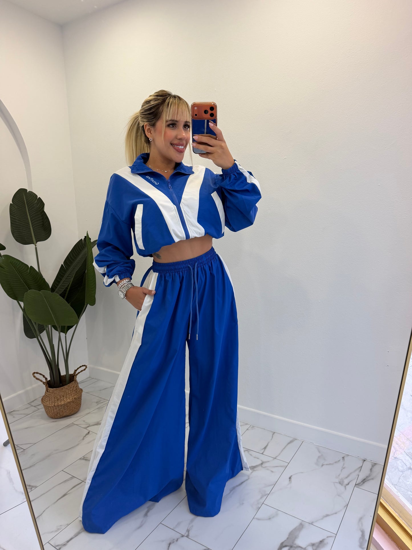 Retro TALL GIRL set