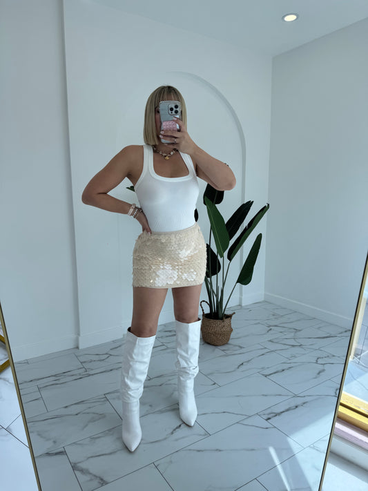 Nude sequins skirt