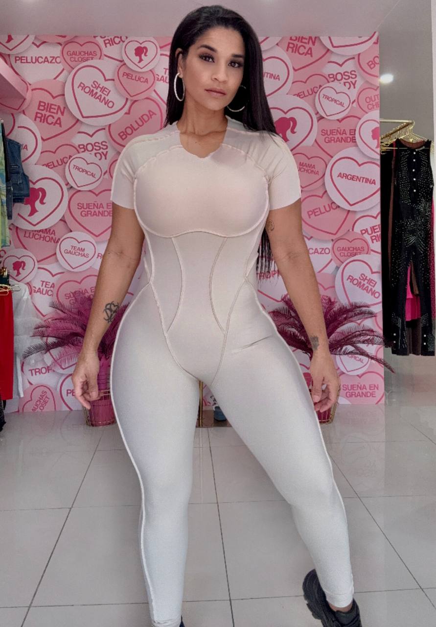 Wonder Tshirt Skinny Jumpsuit (Espalda Descubierta)