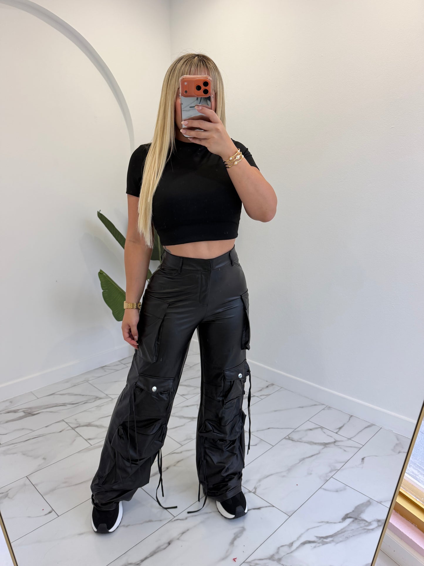 Cargo leather LA