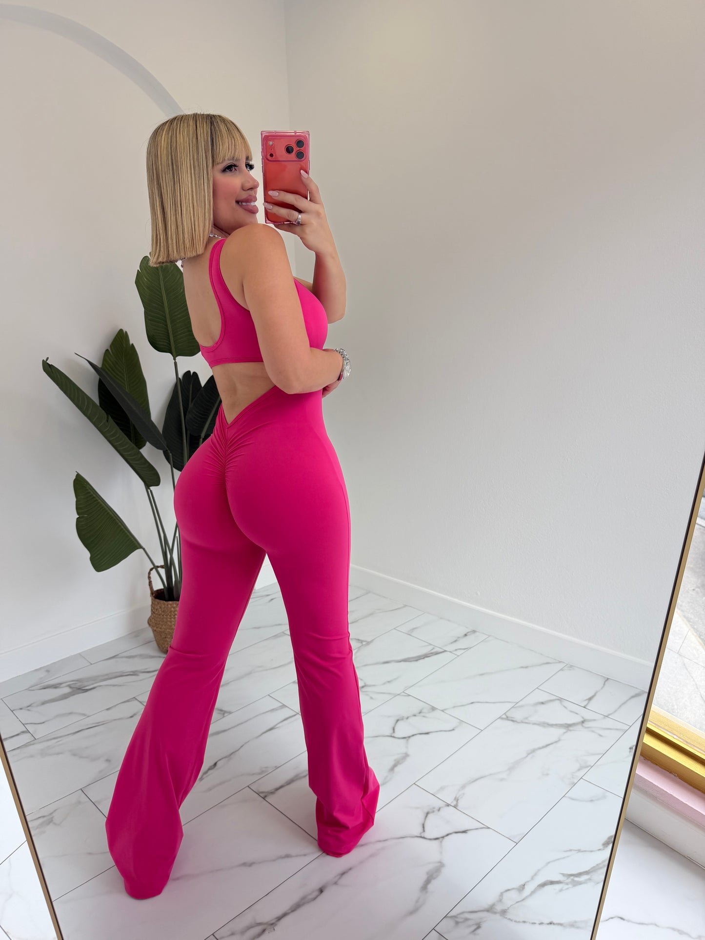 Enterito Palazzo Deportivo (tall girls)